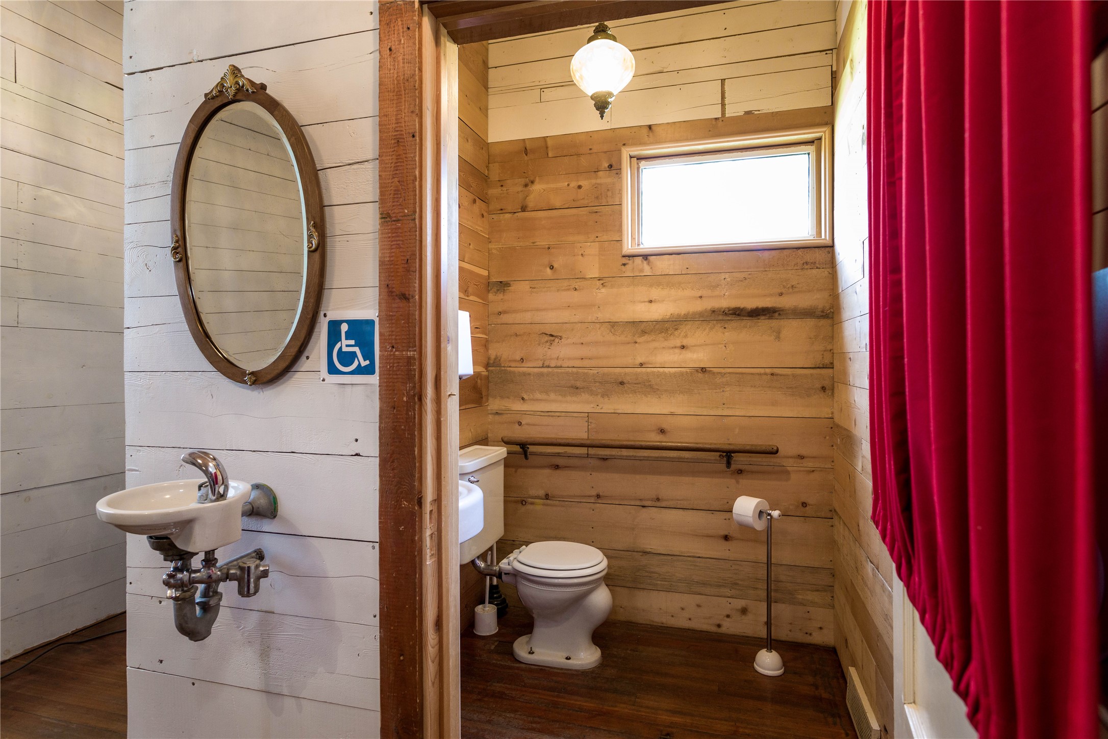 5095 Highway 2 W Property Photo 19
