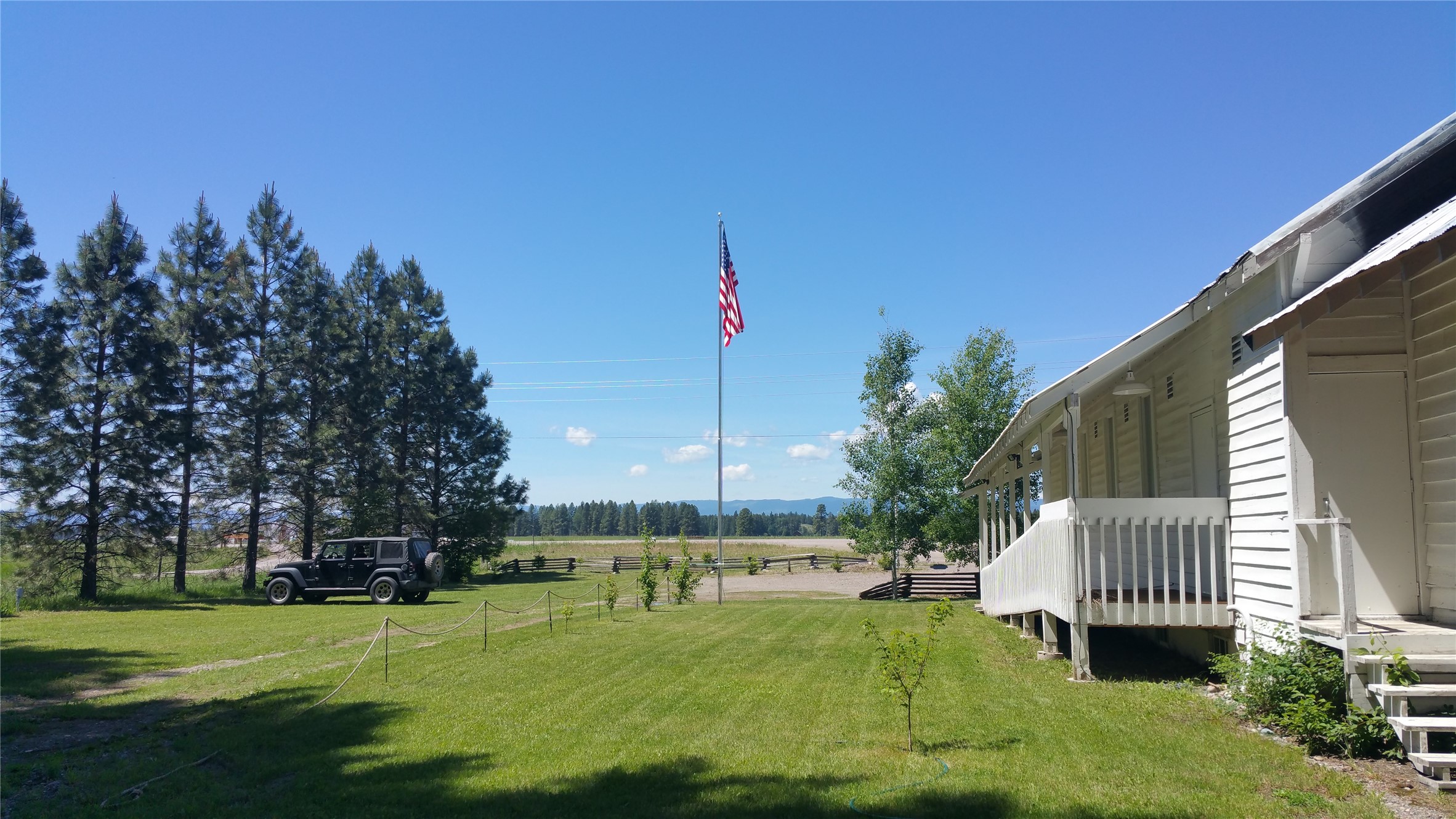 5095 Highway 2 W Property Photo 33