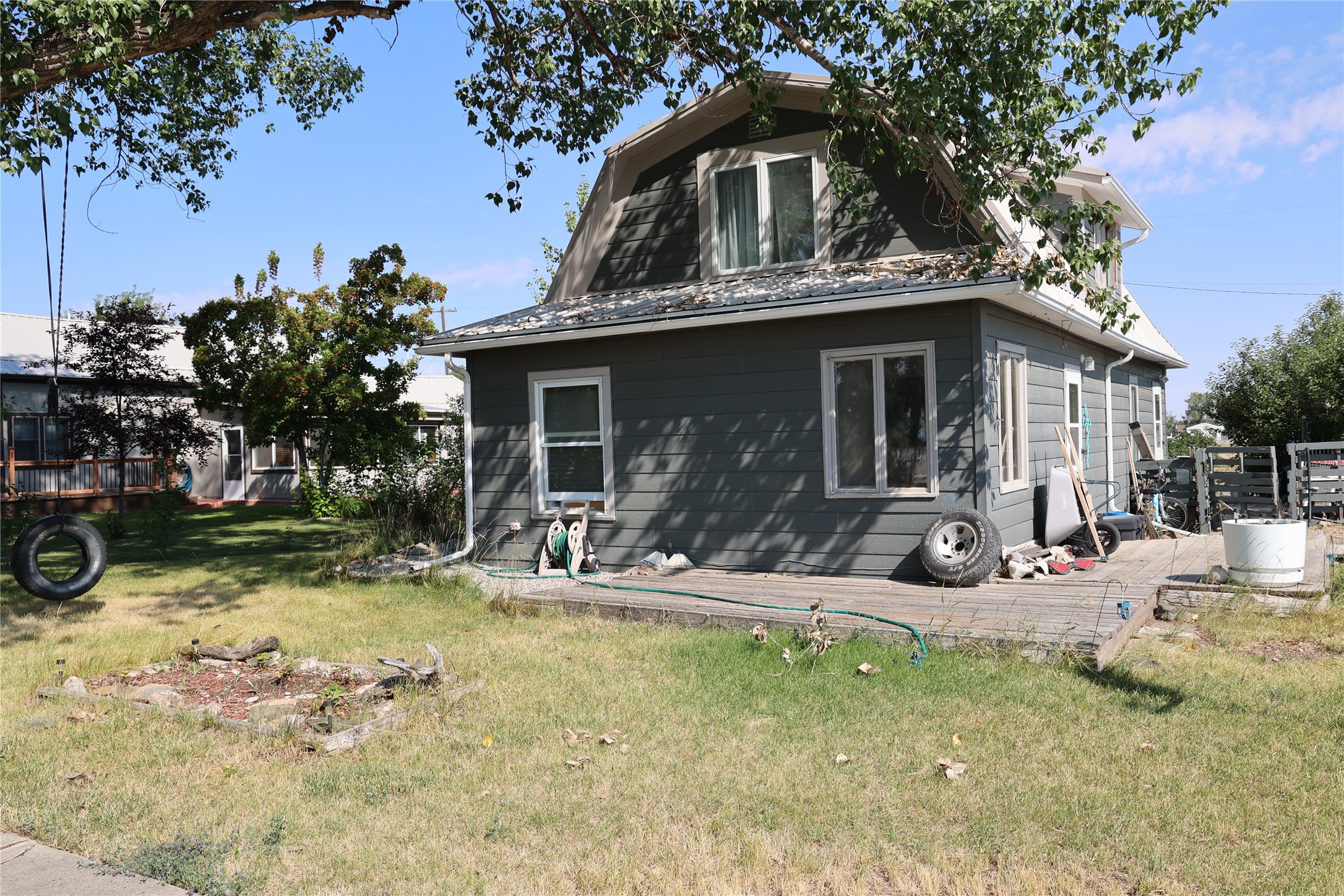920 5th Street Property Photo 4