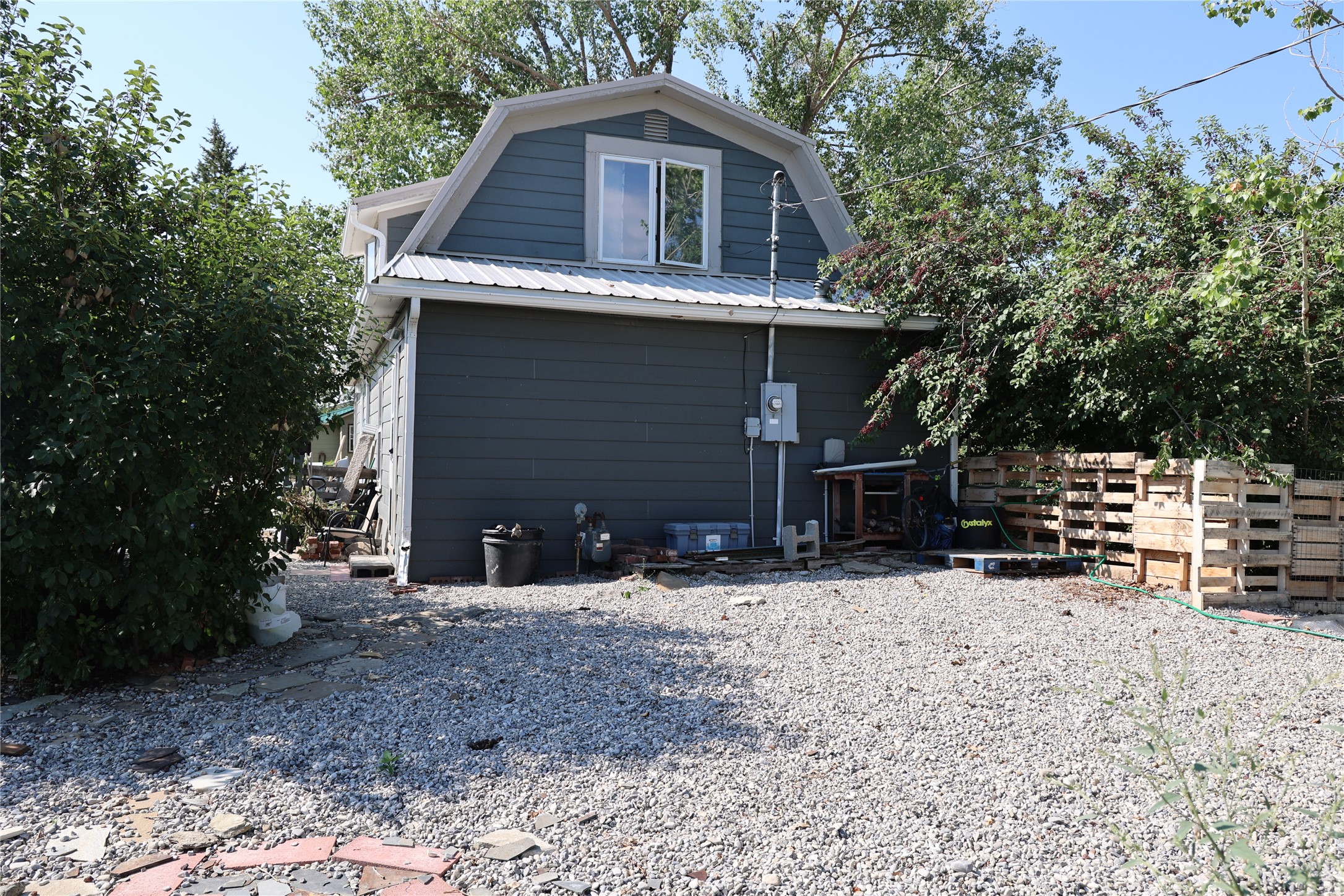 920 5th Street Property Photo 5