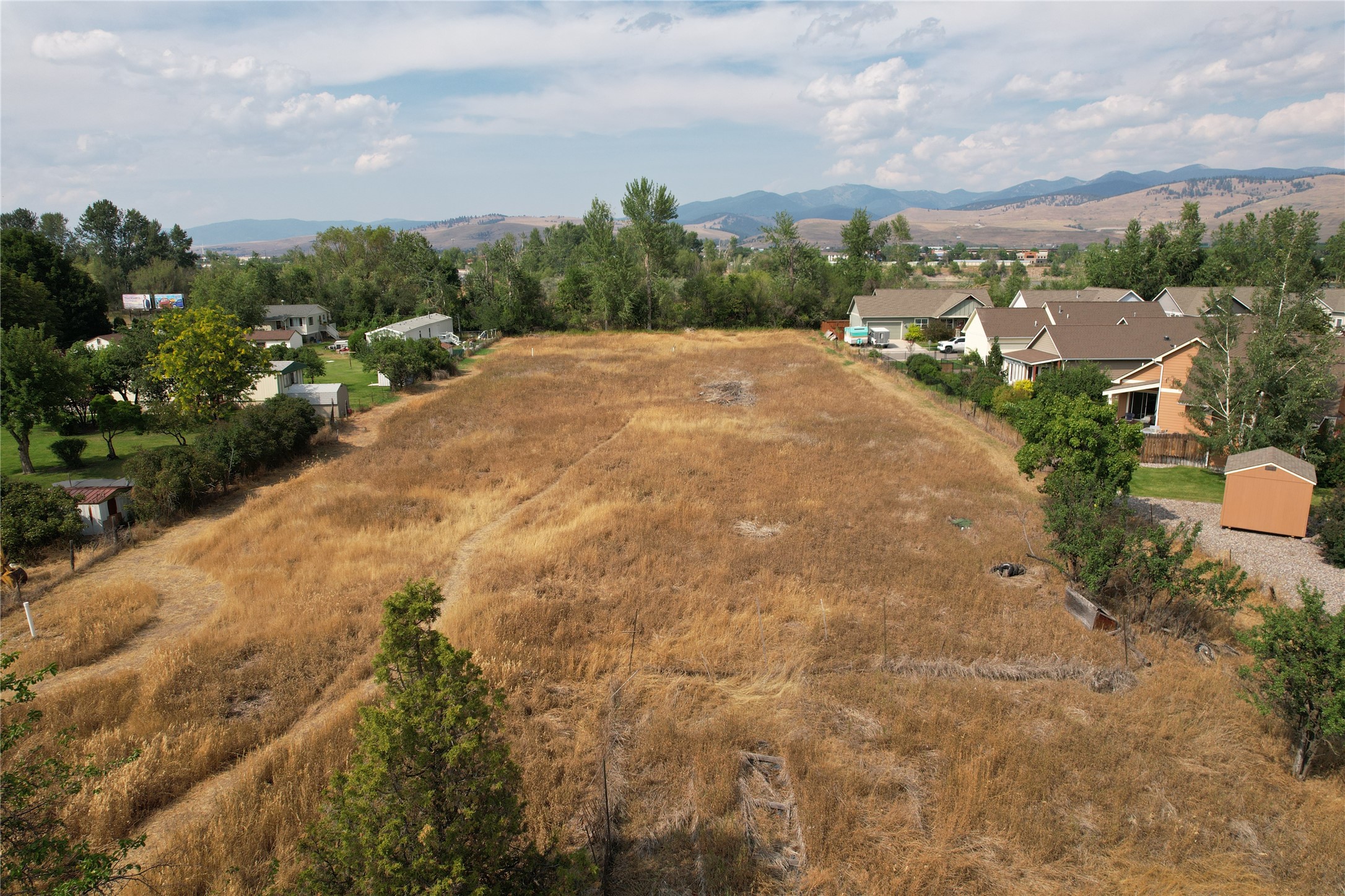 2348 River Road Property Photo 15