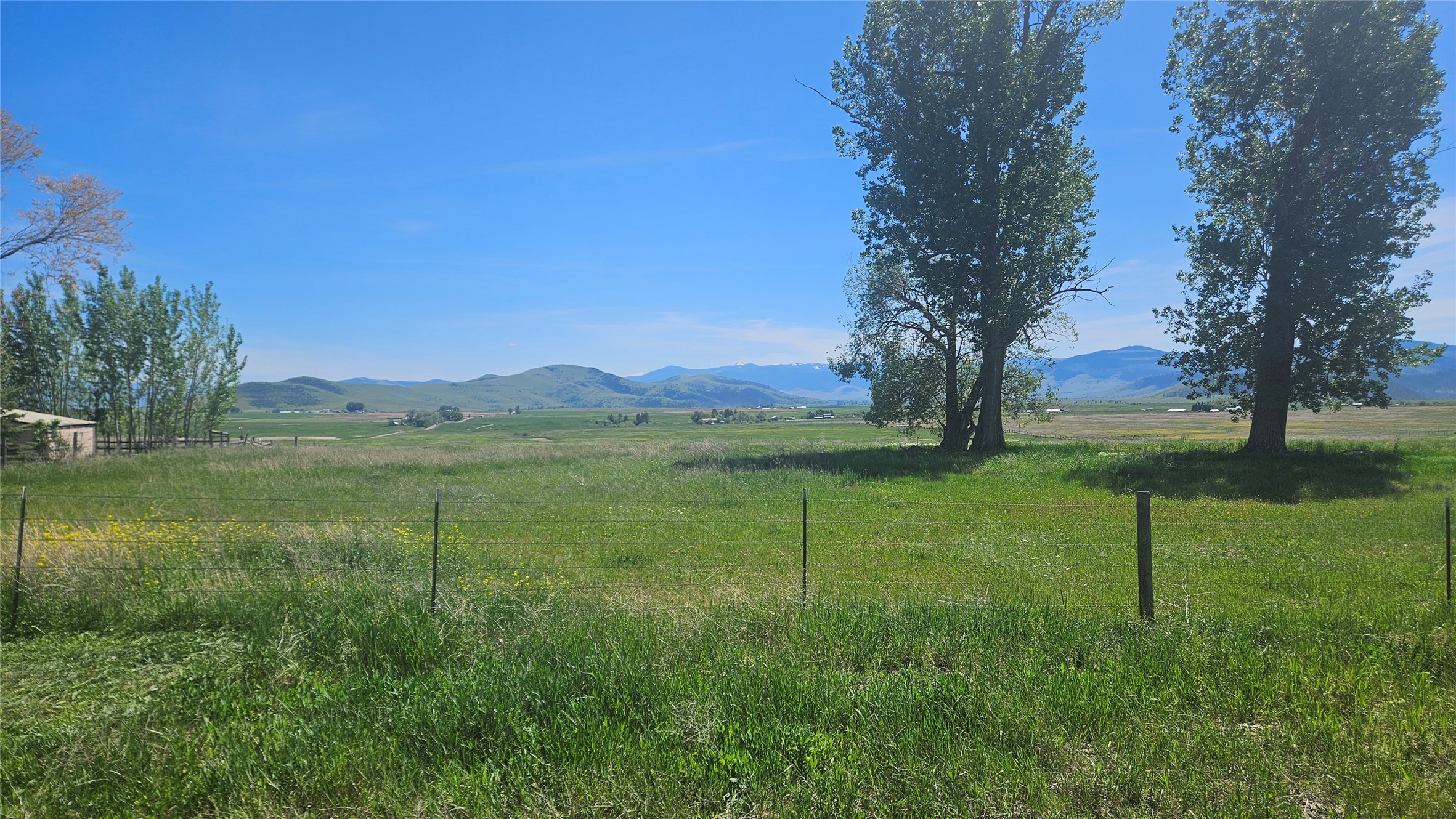 Nkn Round Butte Road Property Photo 12