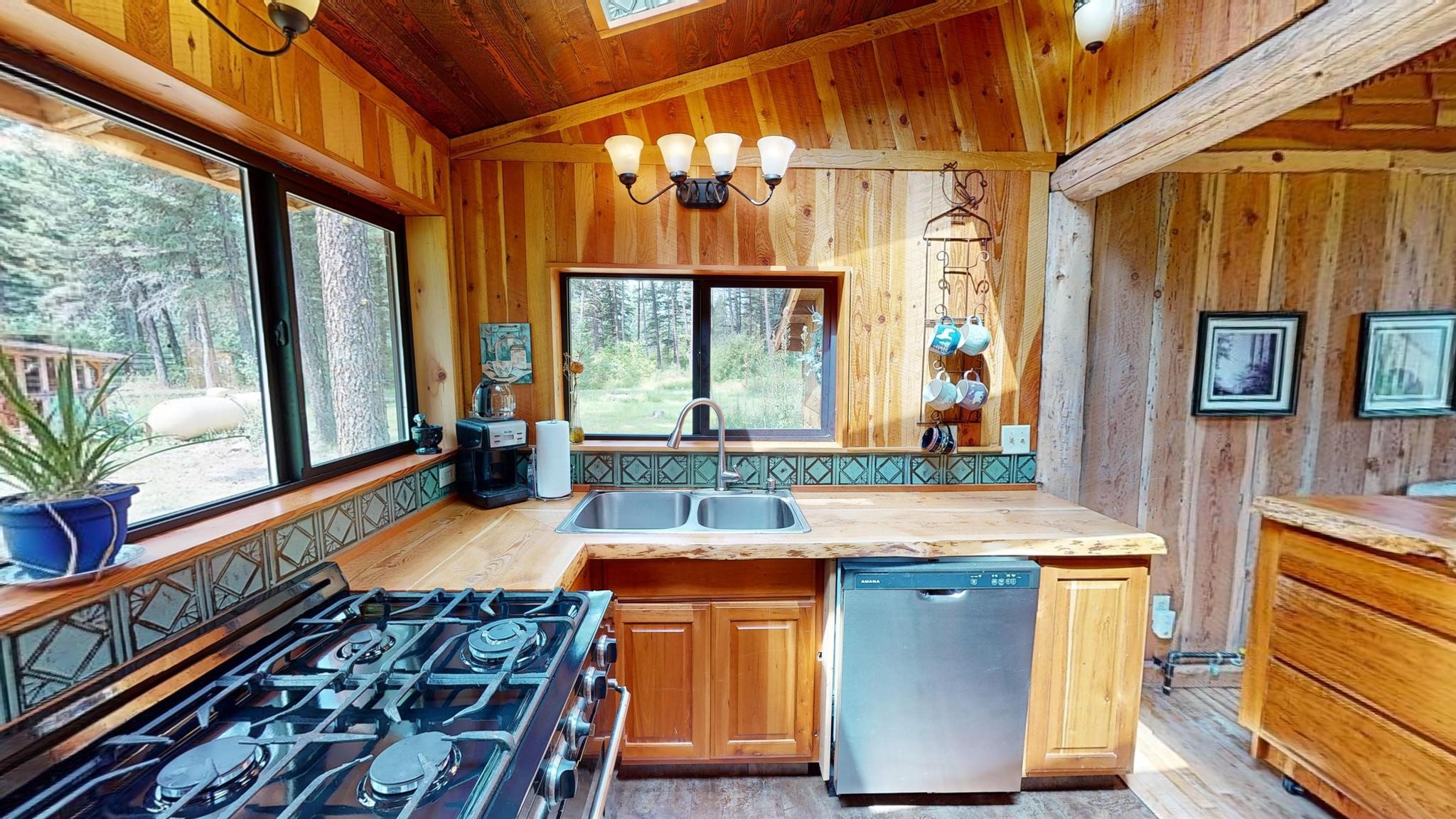 65304 Snowshoe Lane Property Photo 8