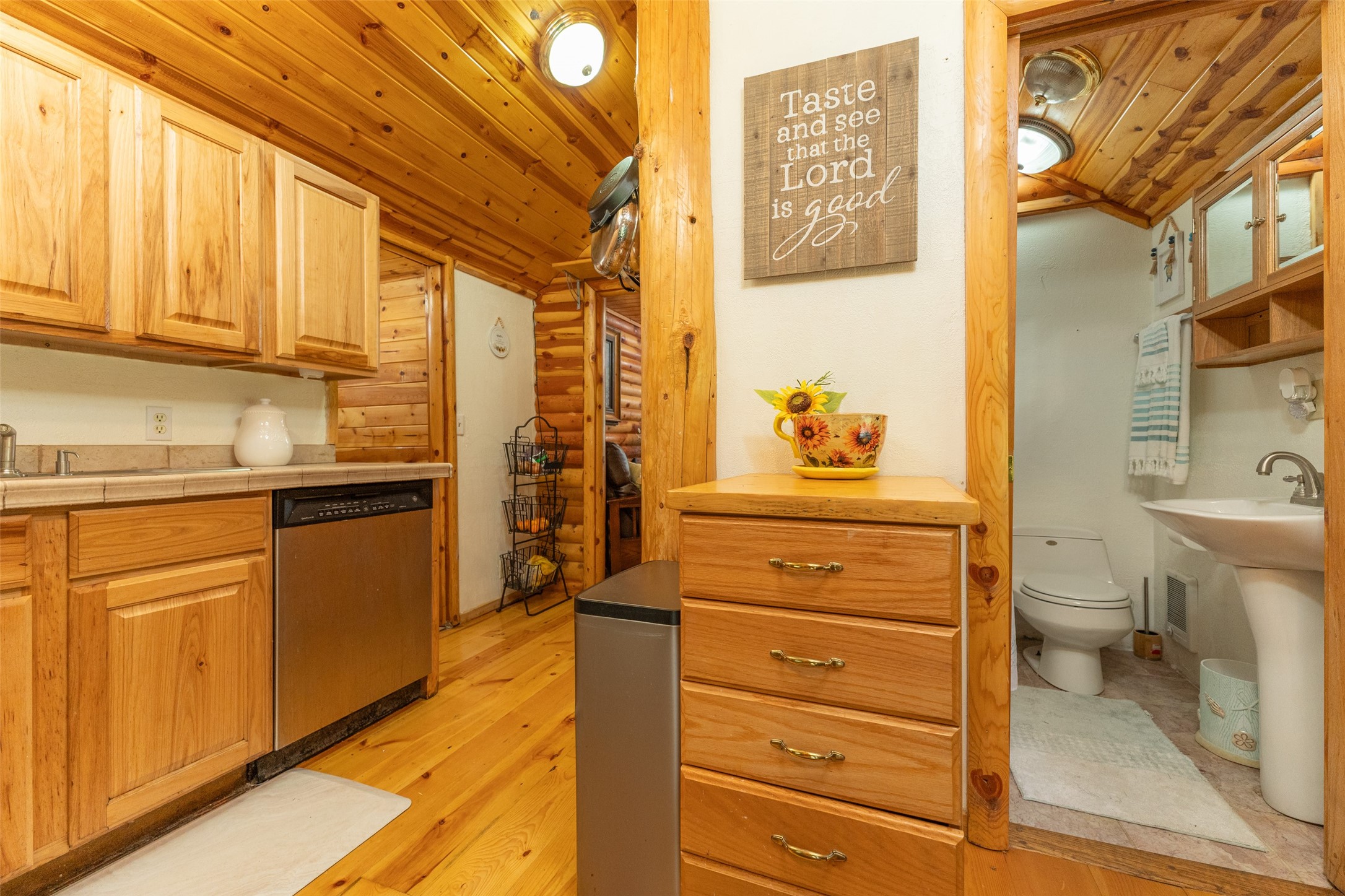 659 Us Highway 2 E Property Photo 64