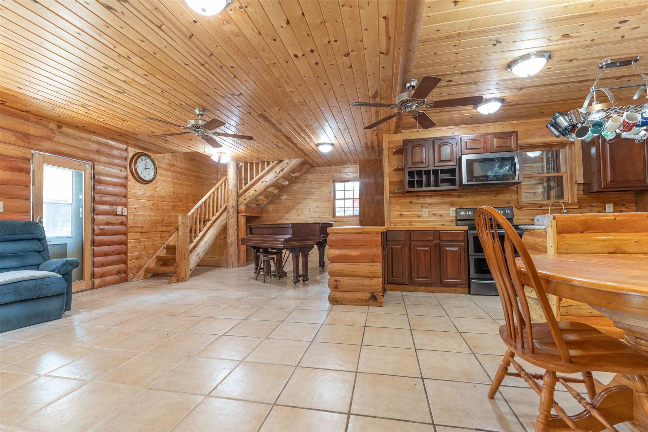 659 Us Highway 2 E Property Photo 87