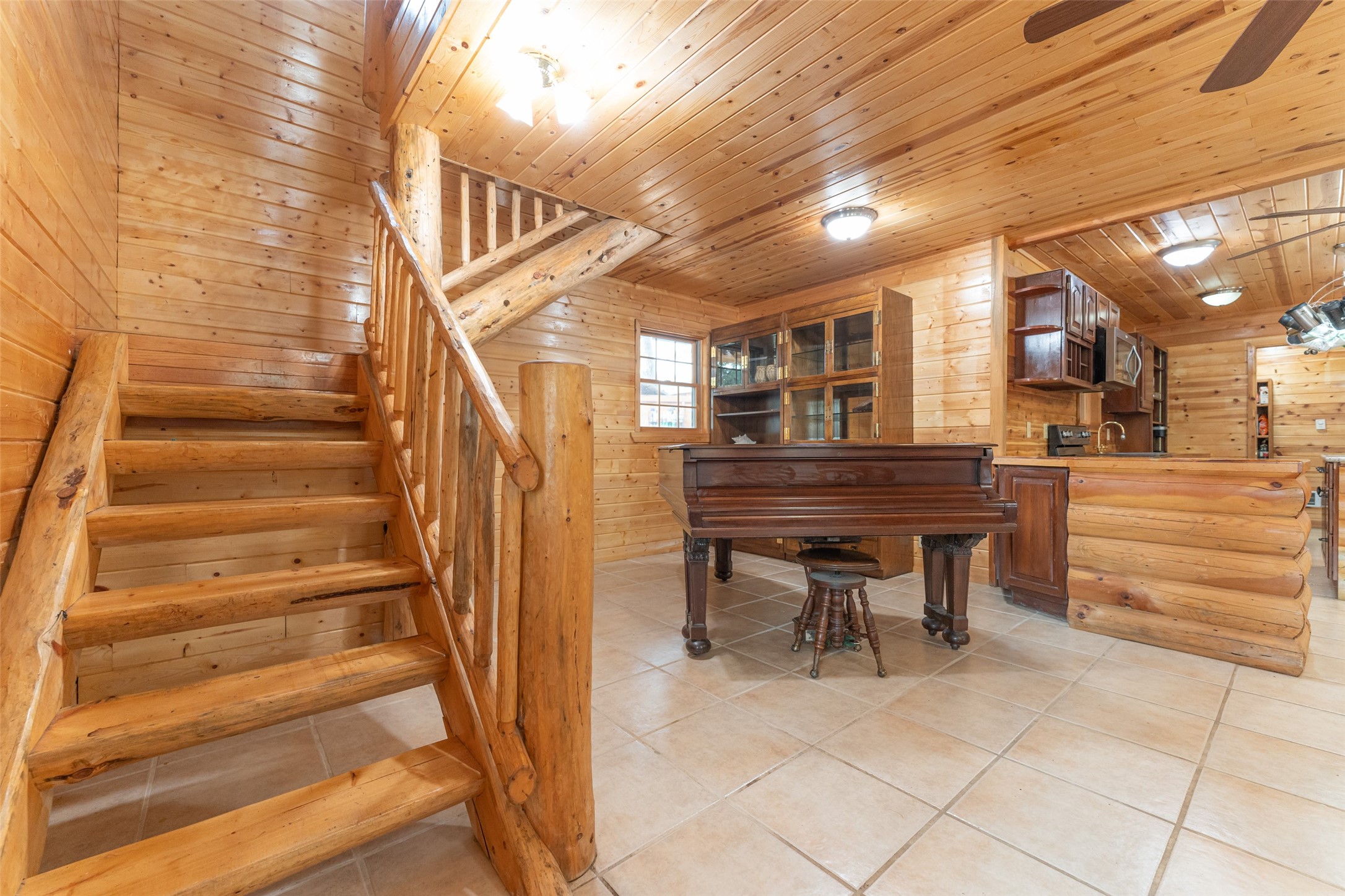 659 Us Highway 2 E Property Photo 92