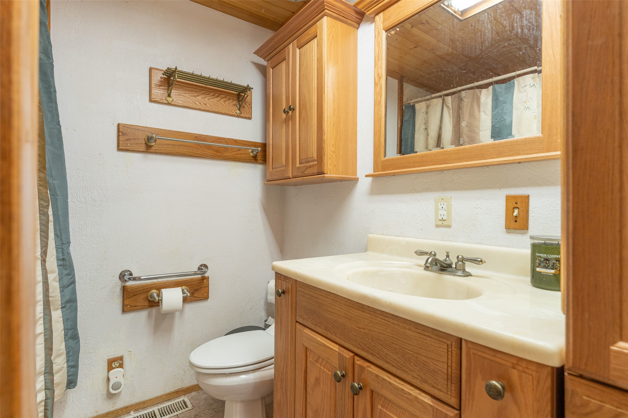 659 Us Highway 2 E Property Photo 121