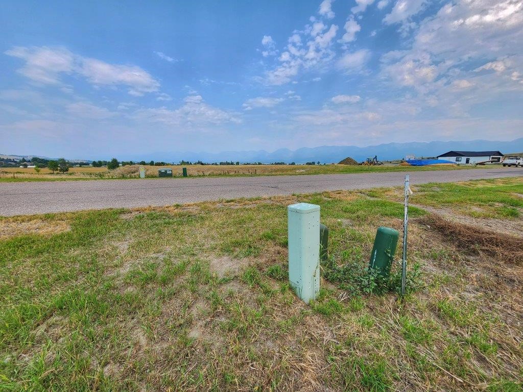 Nhn Eagle Crest Drive Property Photo 7
