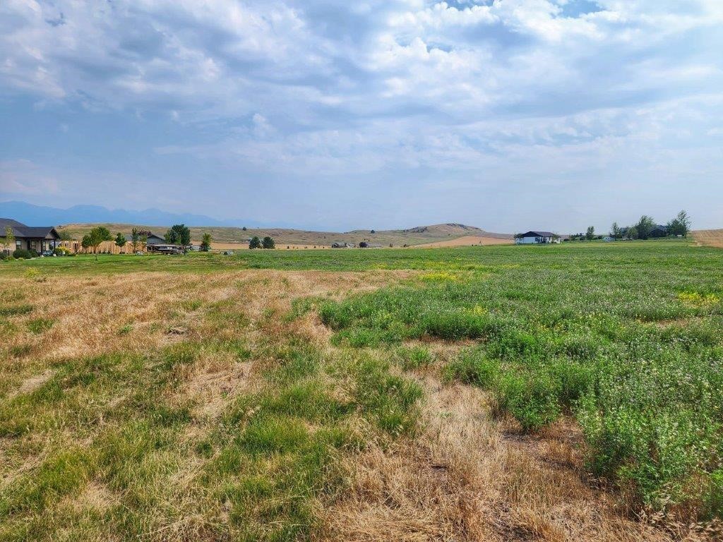 Nhn Eagle Crest Drive Property Photo 8
