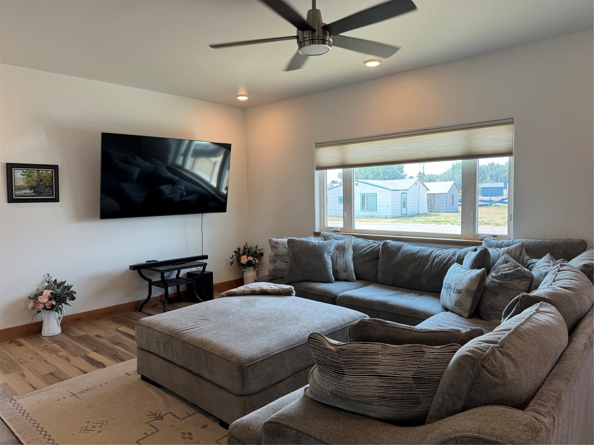 123 2nd Street W Property Photo 5