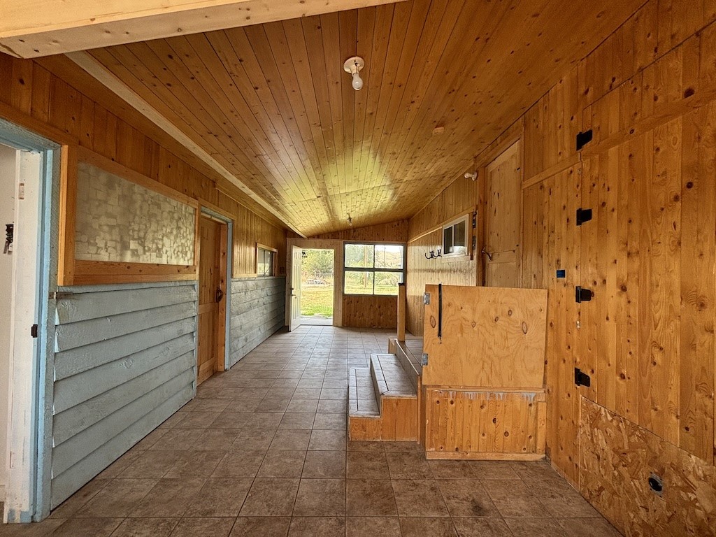 4547 Us Highway 93 S Property Photo 28