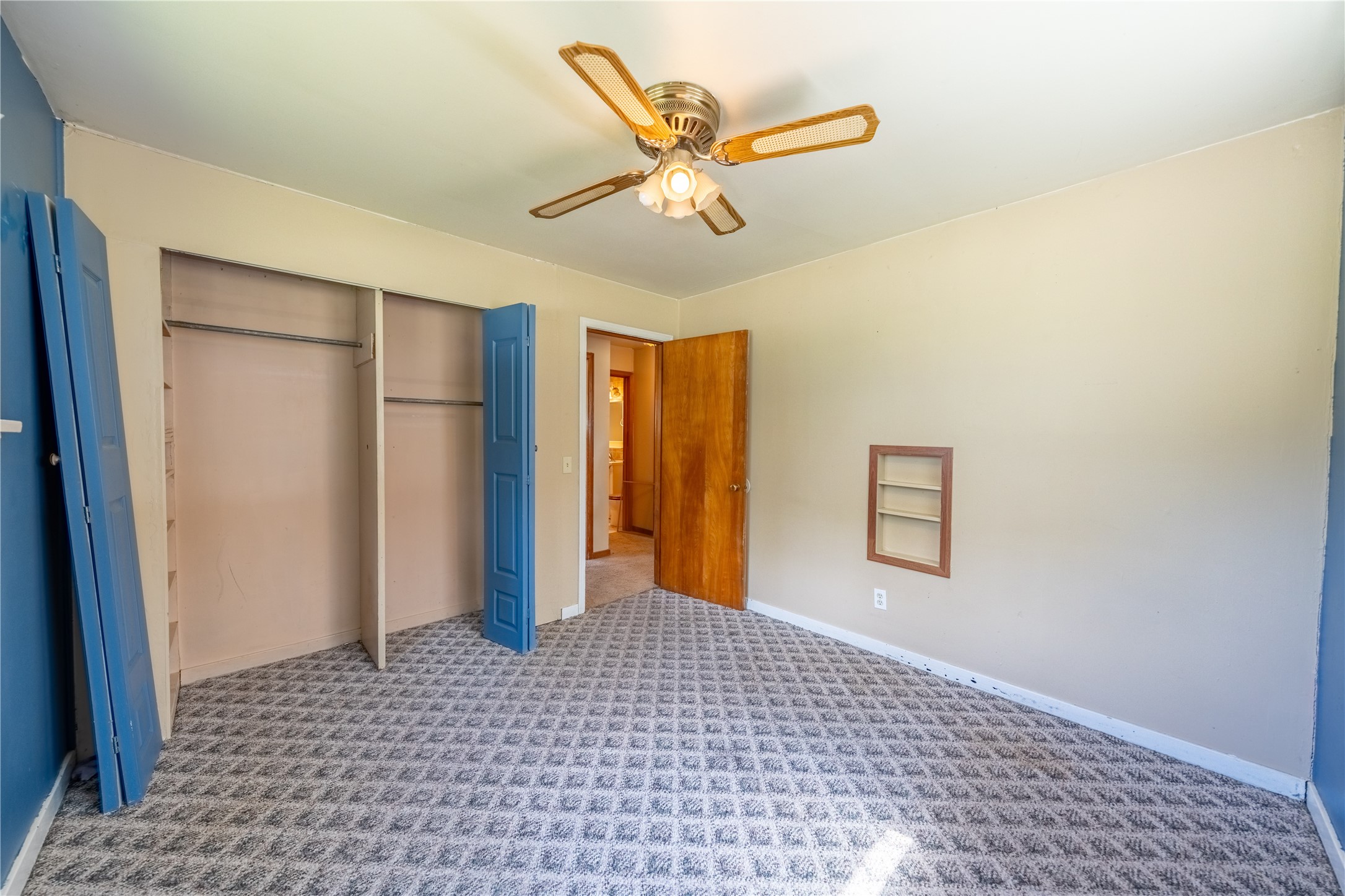 519 W 4th Street Property Photo 29