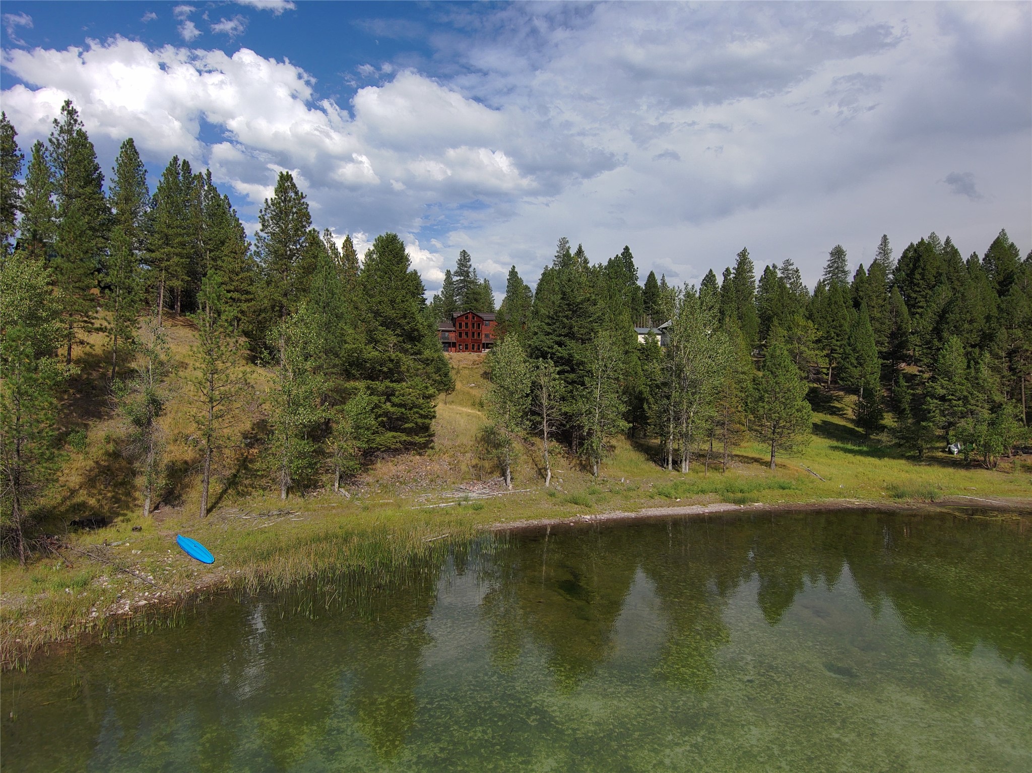 962 Emerald Lake Loop Property Photo 4
