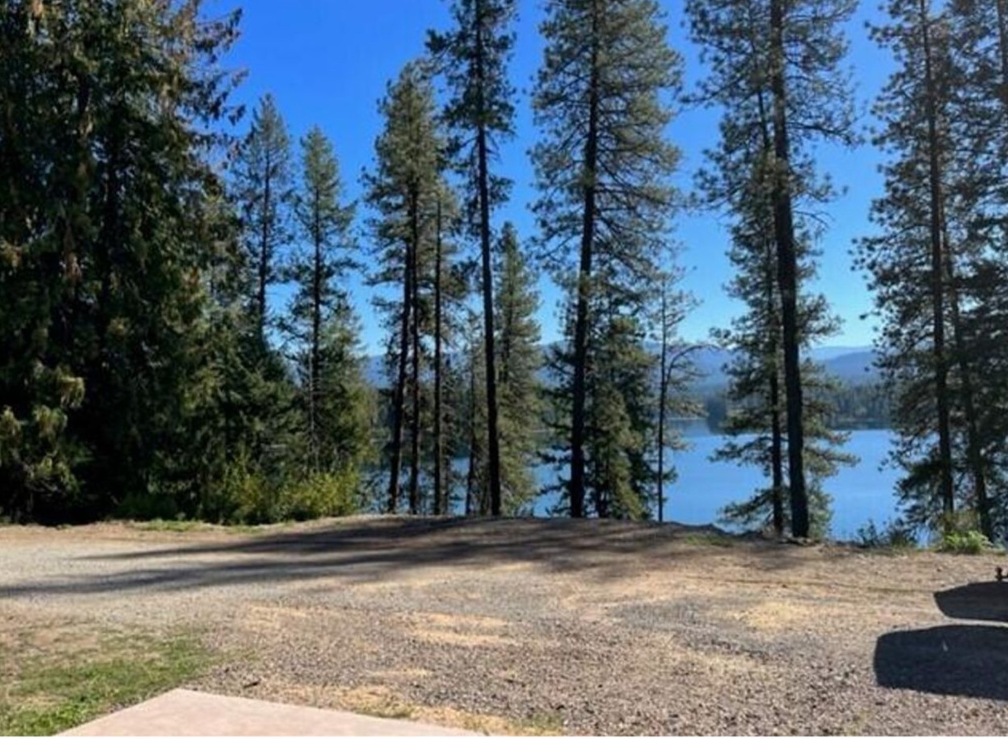 4 Lake Drive Property Photo 3