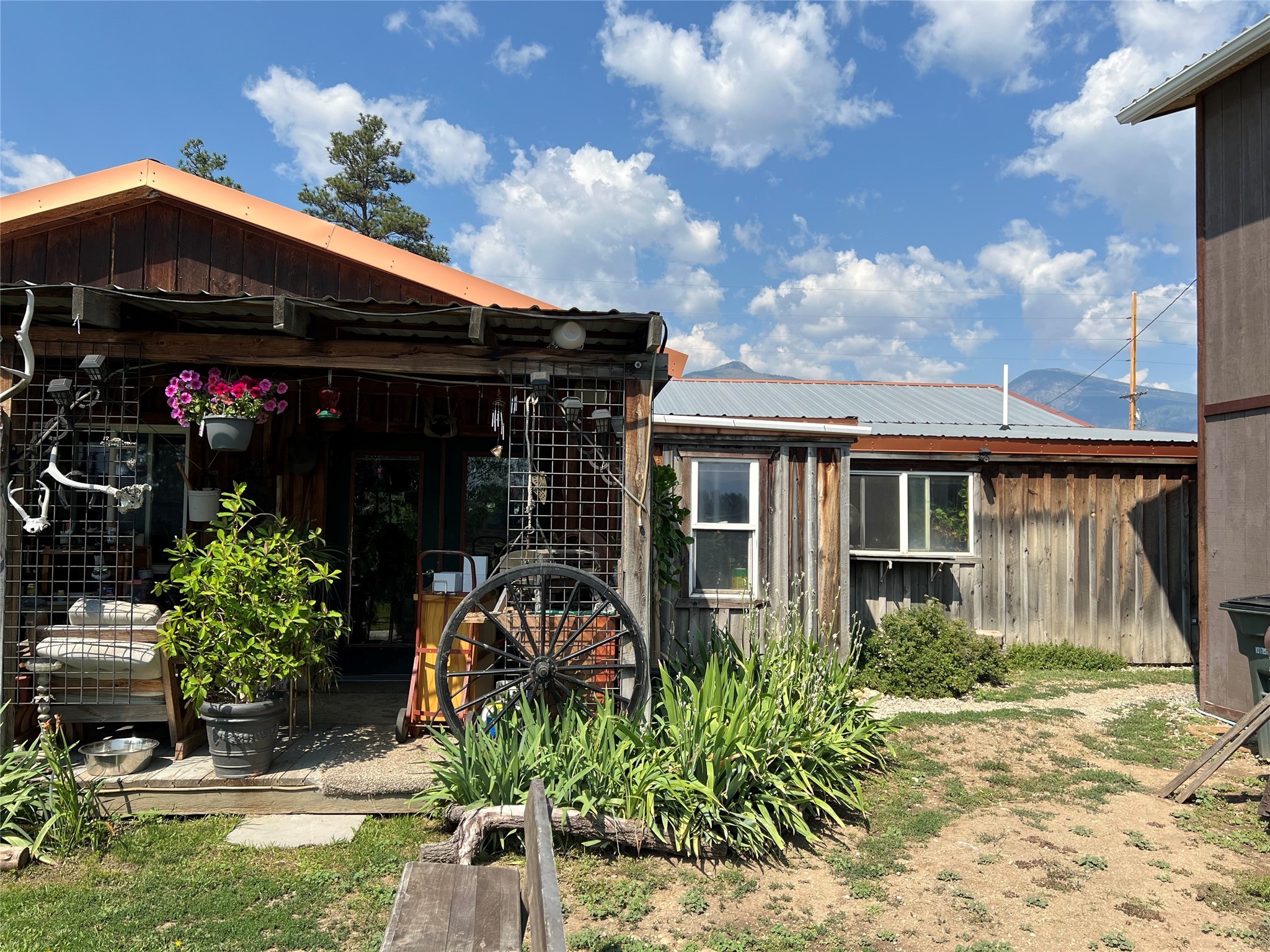 4084 Us Highway 93 N Property Photo 4