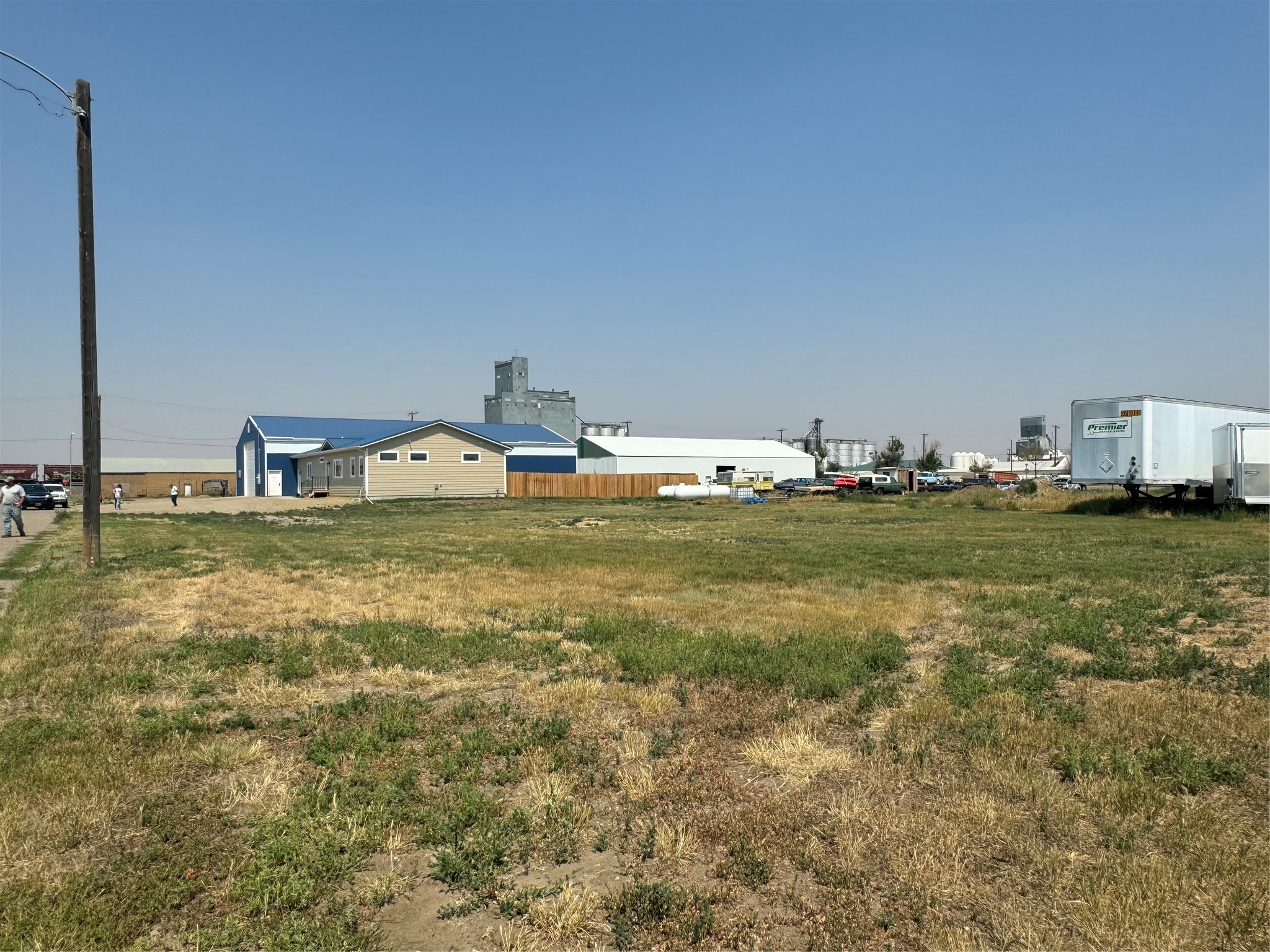 123 2nd Street W Property Photo 12