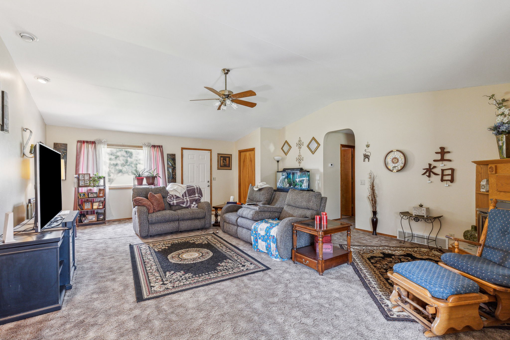 11055 Silver Street Property Photo 11