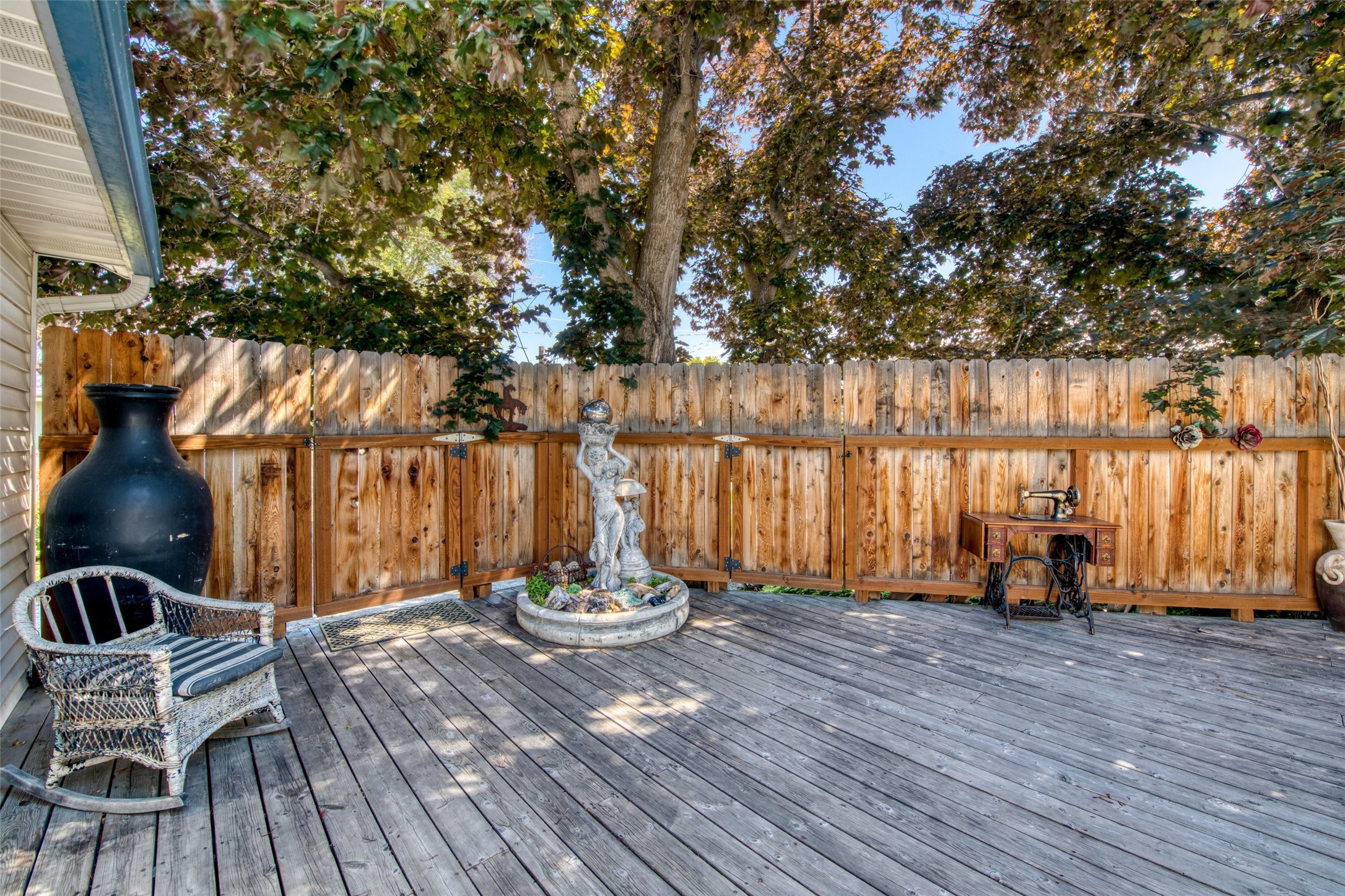 1130 S 1st Street Property Photo 64