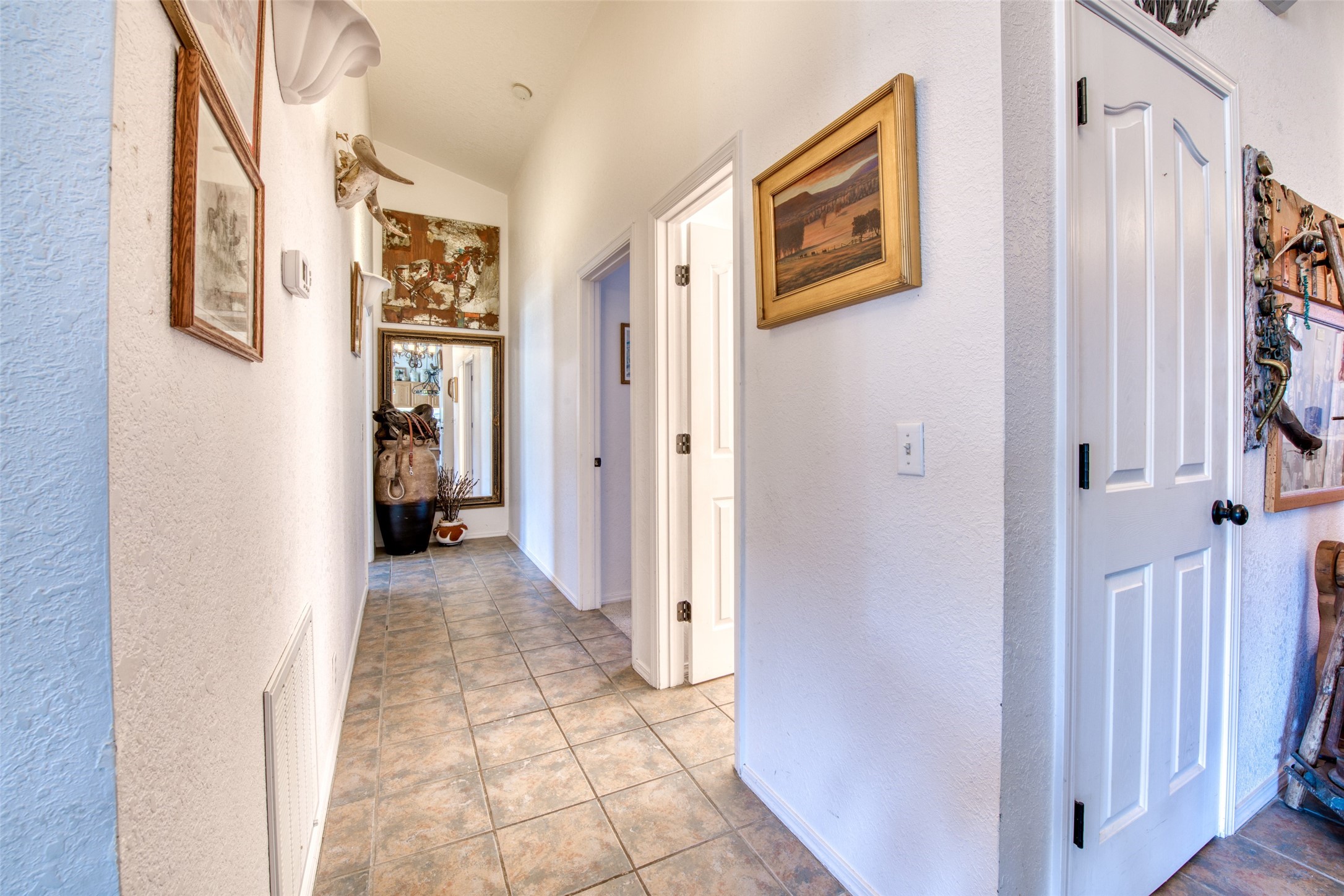 1130 S 1st Street Property Photo 23