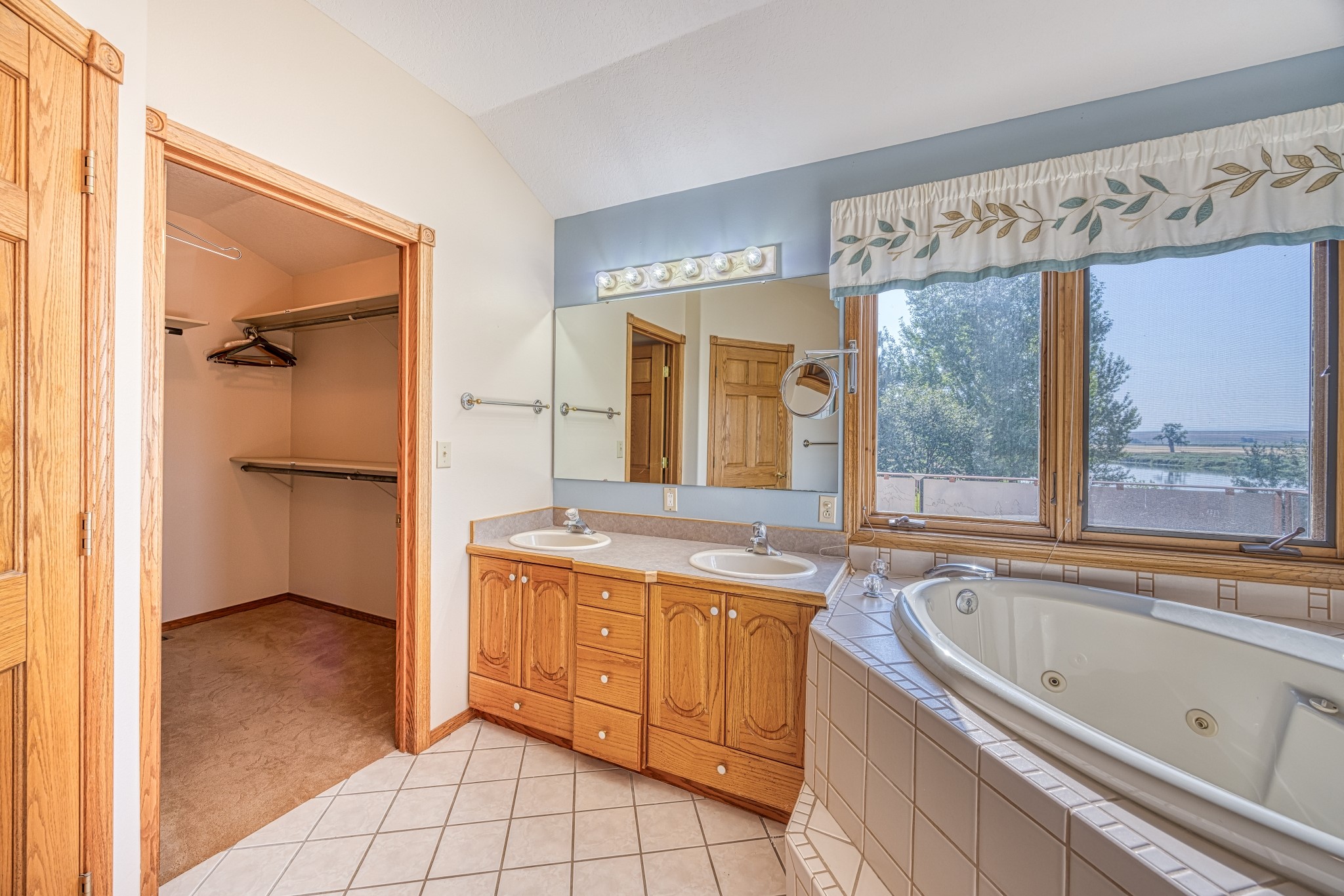 60 Aberdare Lane Property Photo 30