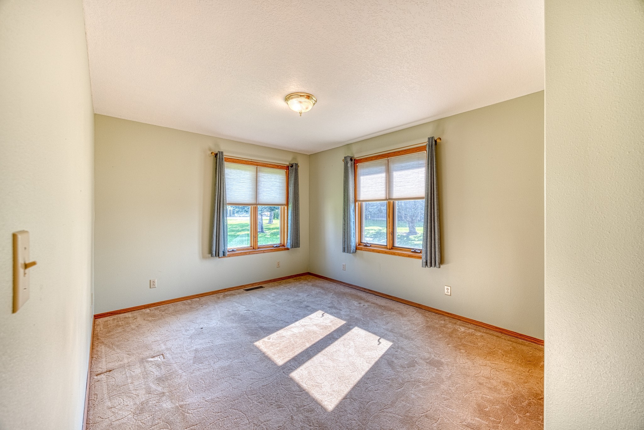 60 Aberdare Lane Property Photo 33
