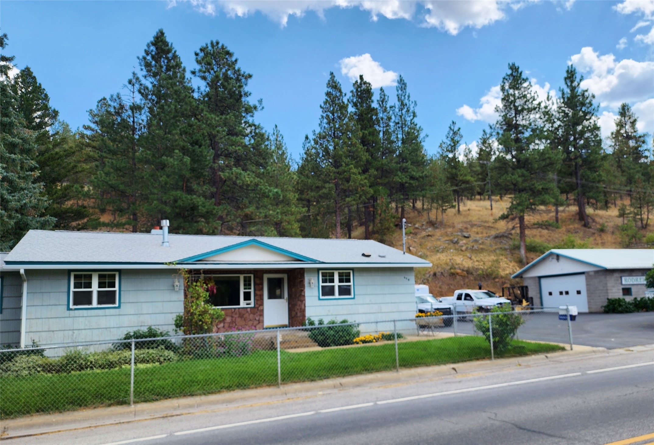 576 Mt Highway 282 Property Photo 1