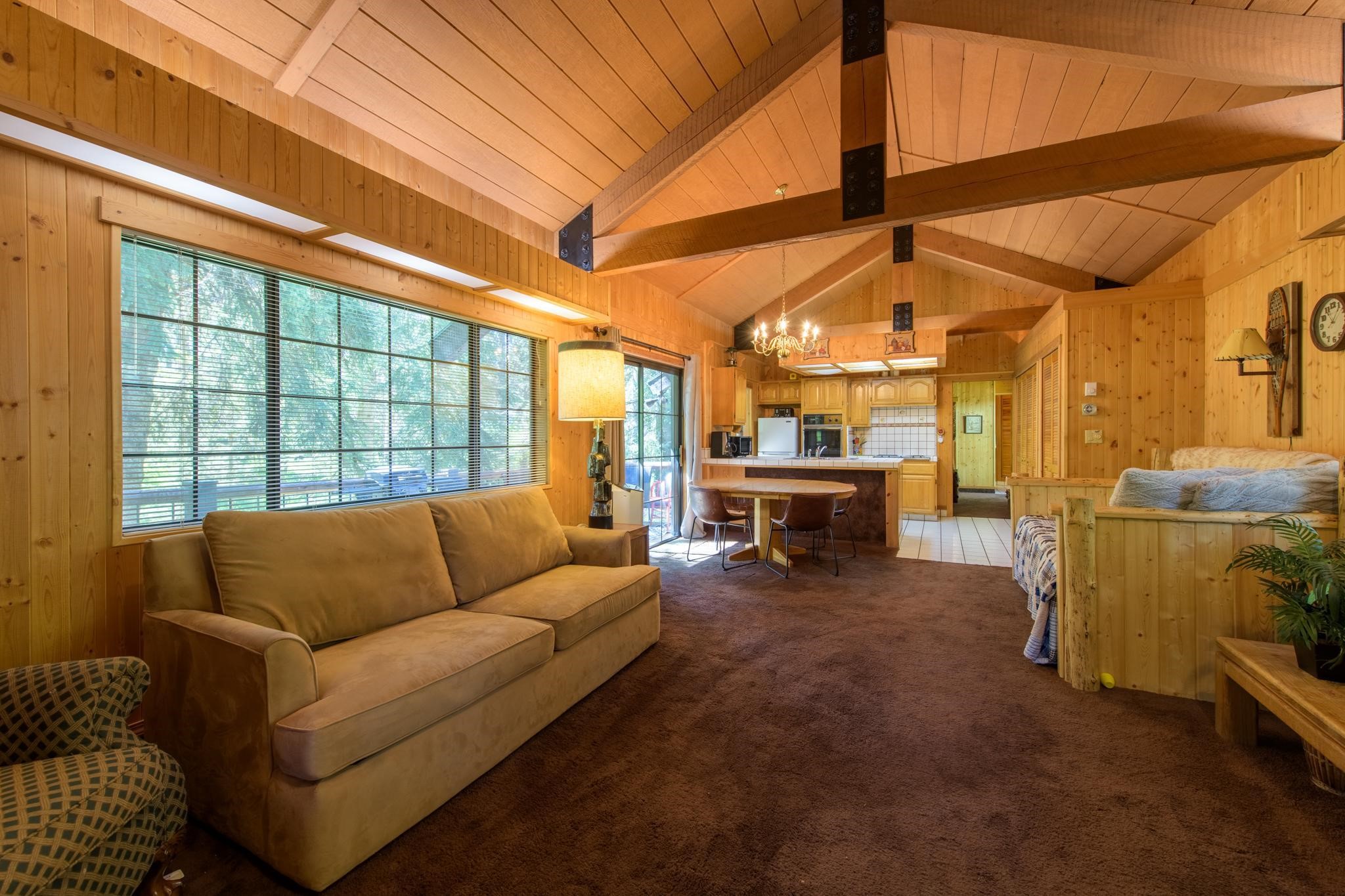 3700 Glen Lake Road Property Photo 7