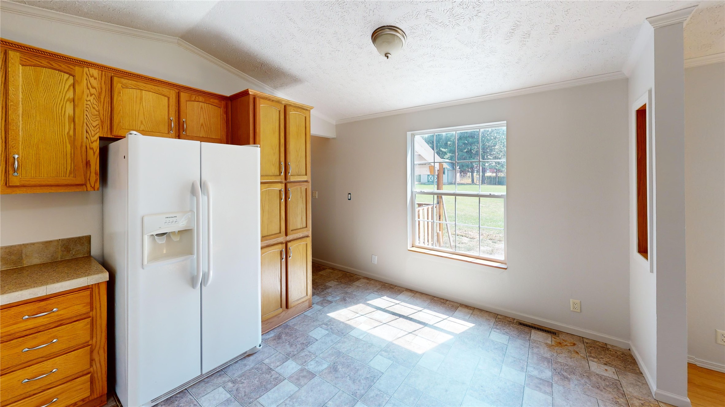 48 Country Lane Property Photo 15