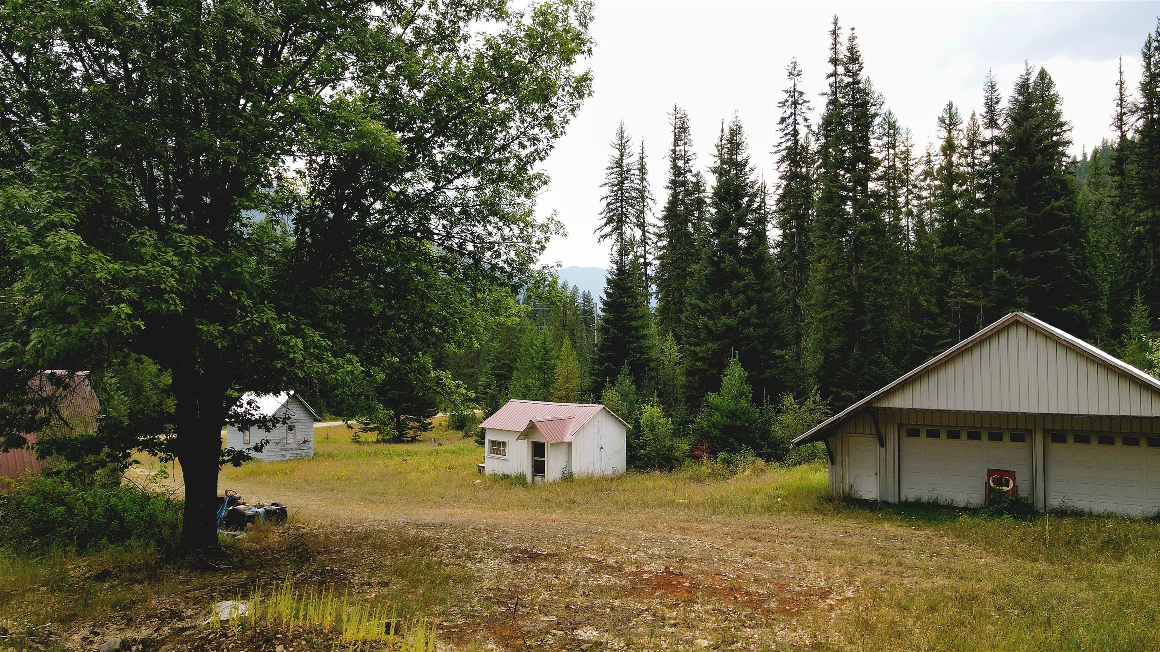 10689 Yaak River Road Property Photo 13