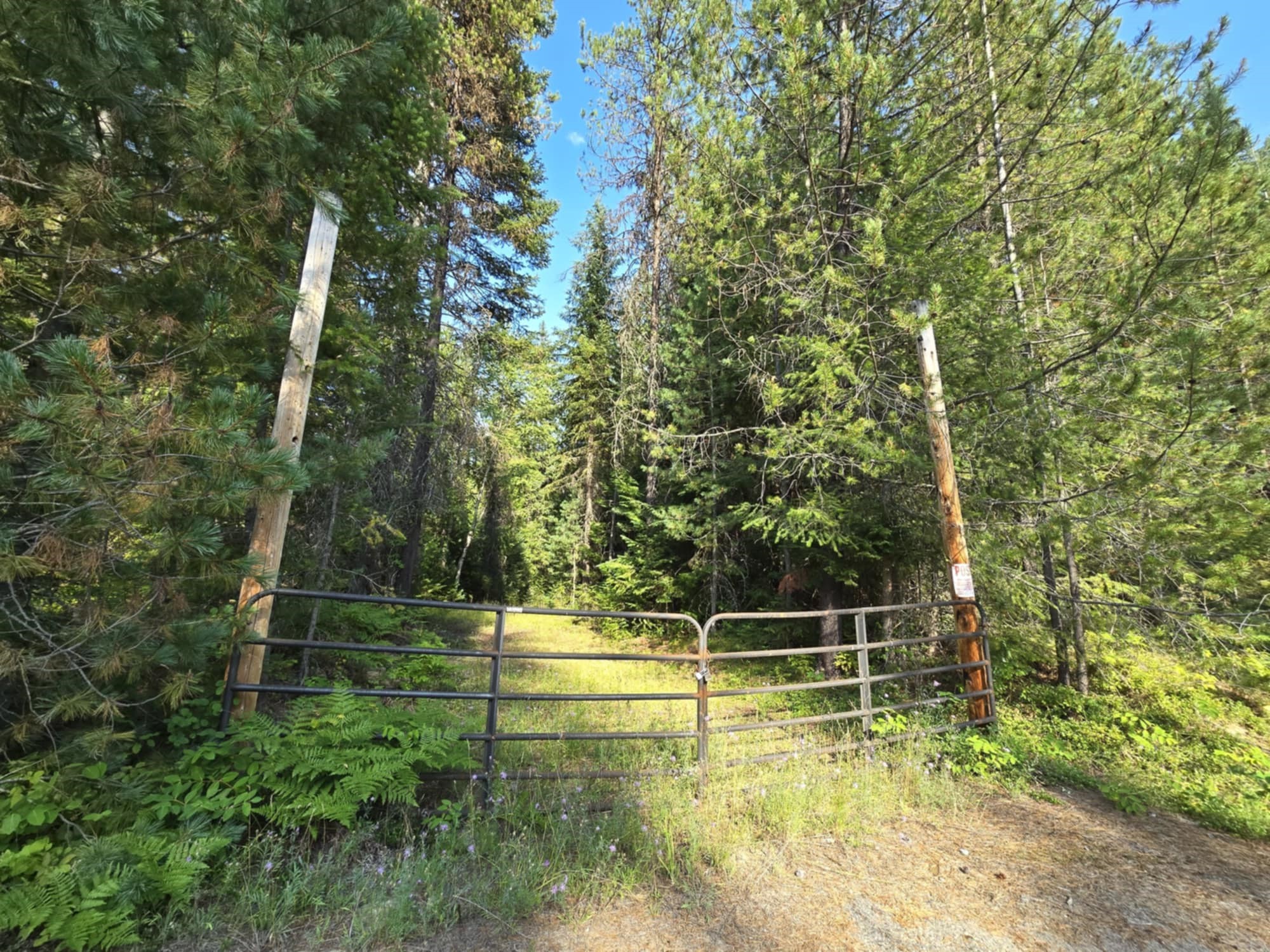 10689 Yaak River Road Property Photo 55