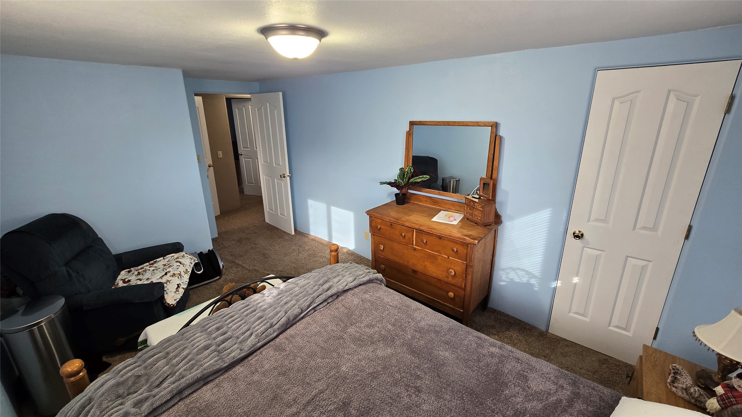 565 S Johnson Street Property Photo 26