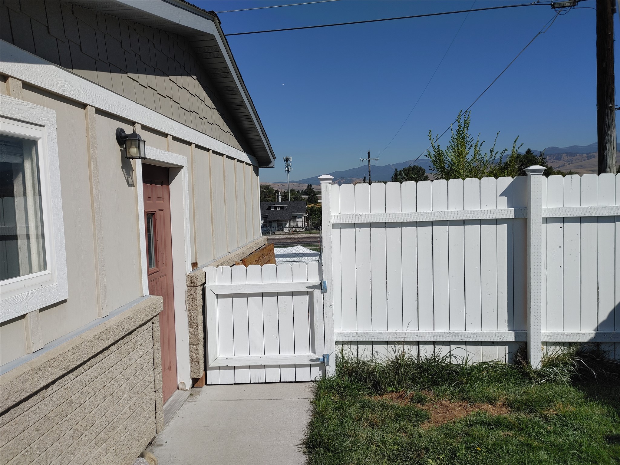 565 S Johnson Street Property Photo 60
