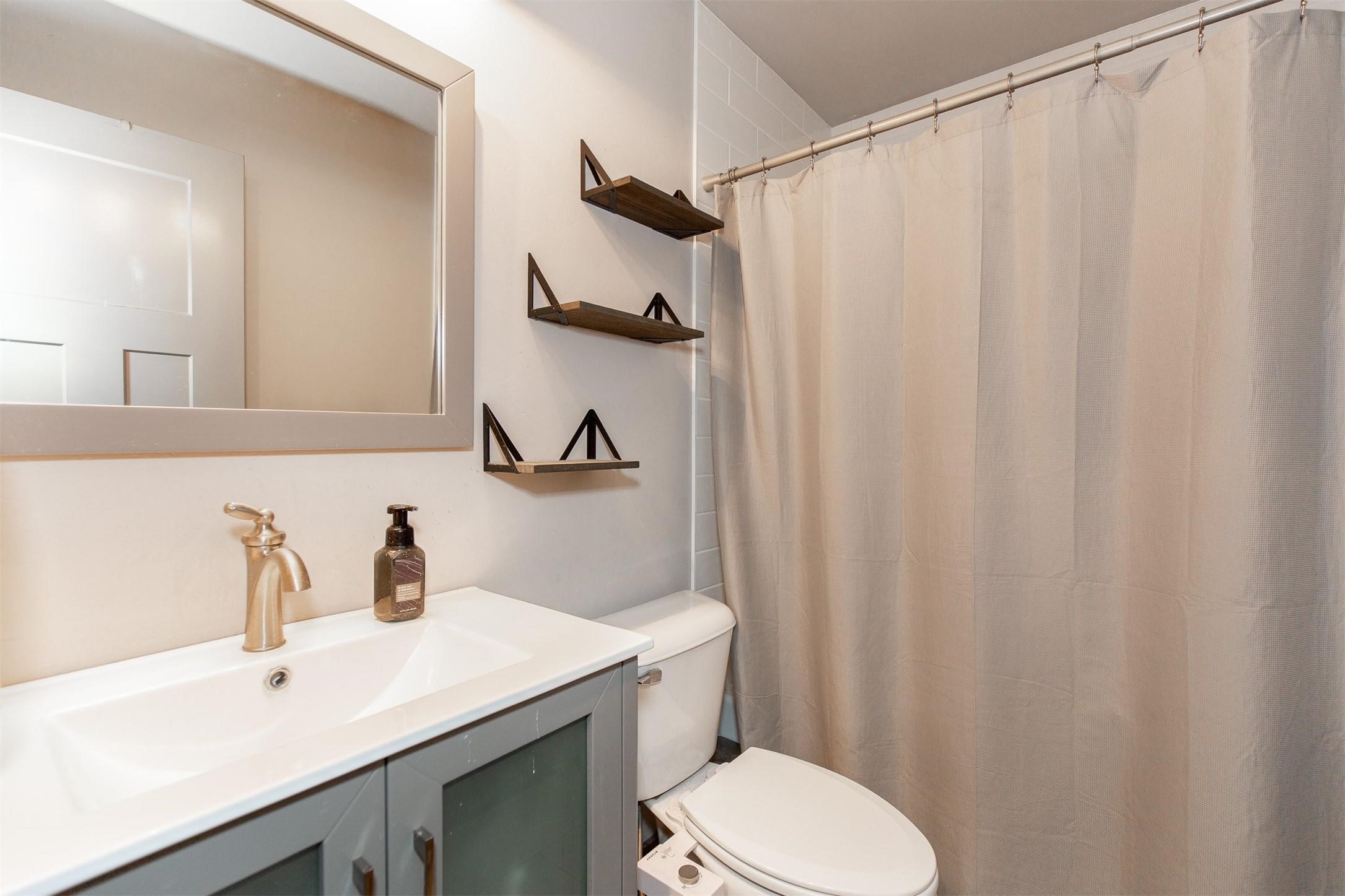 804 Gibson Circle Property Photo 24