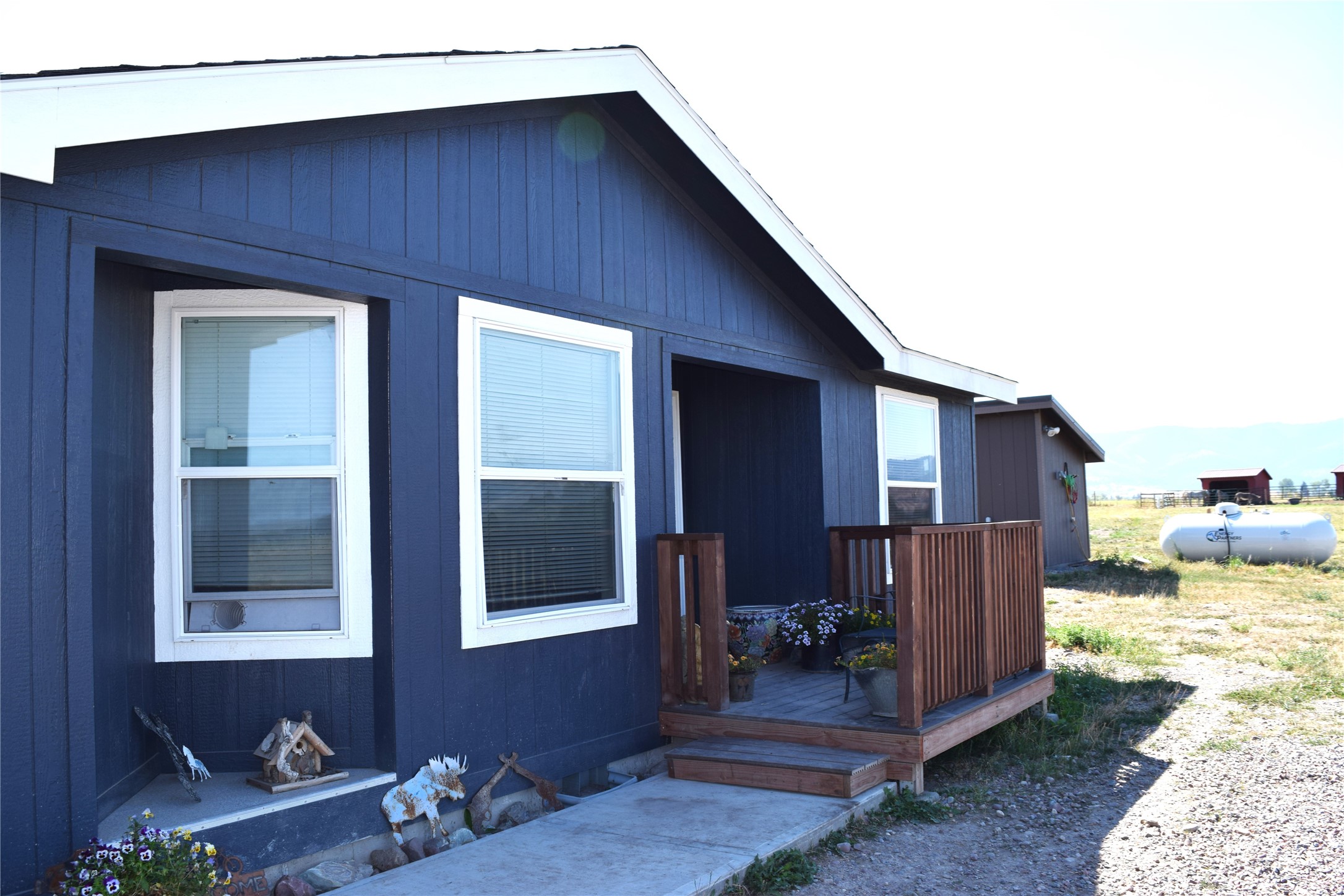 33513 Airport Road Property Photo 5