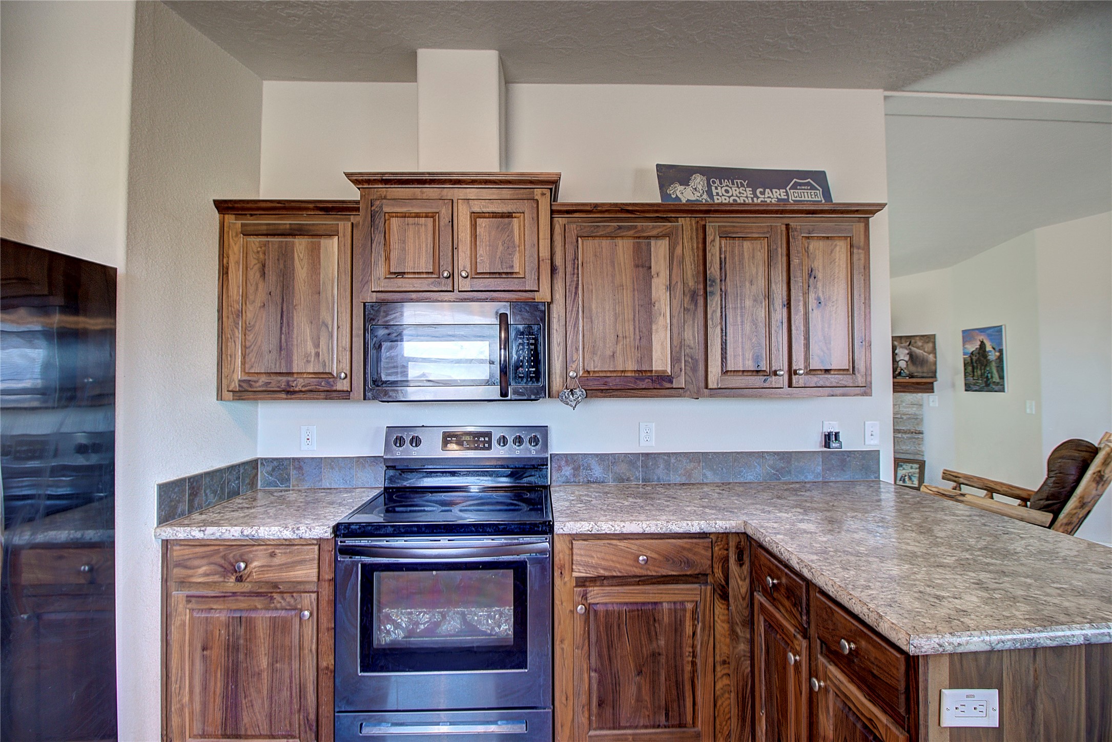 33513 Airport Road Property Photo 15