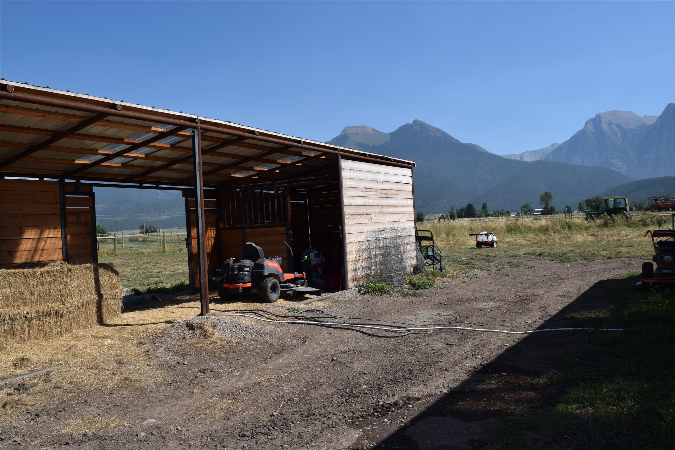 33513 Airport Road Property Photo 31