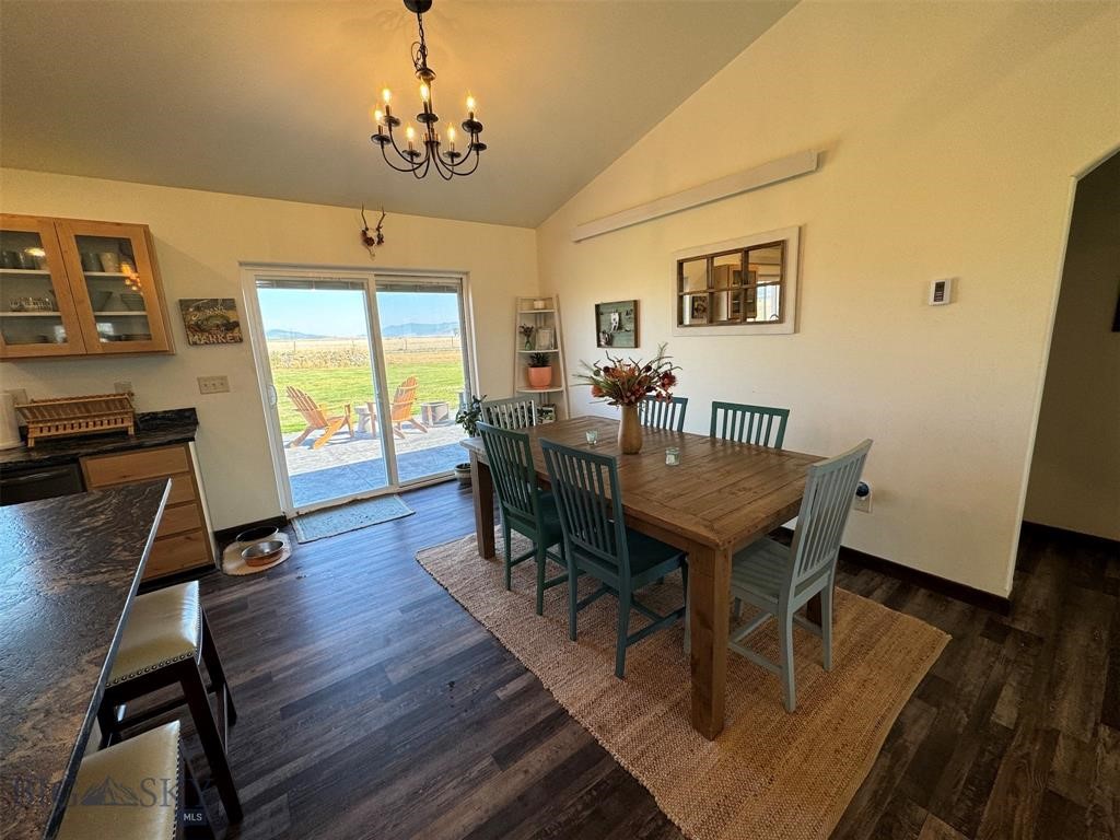 4 Fraker Loop Property Photo 12
