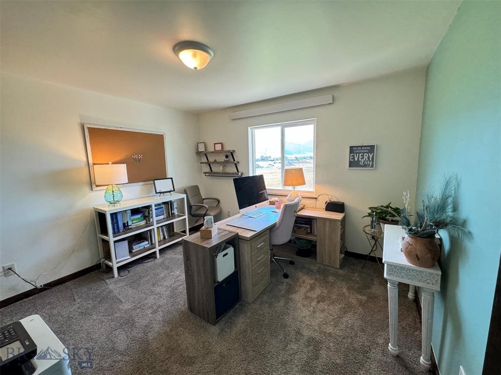 4 Fraker Loop Property Photo 23