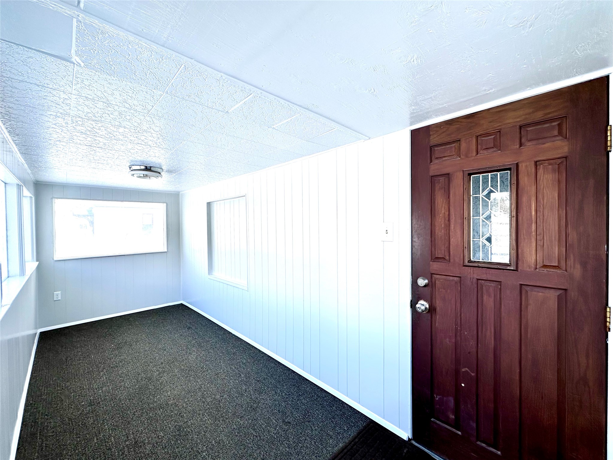 708 Texas Avenue Property Photo 4