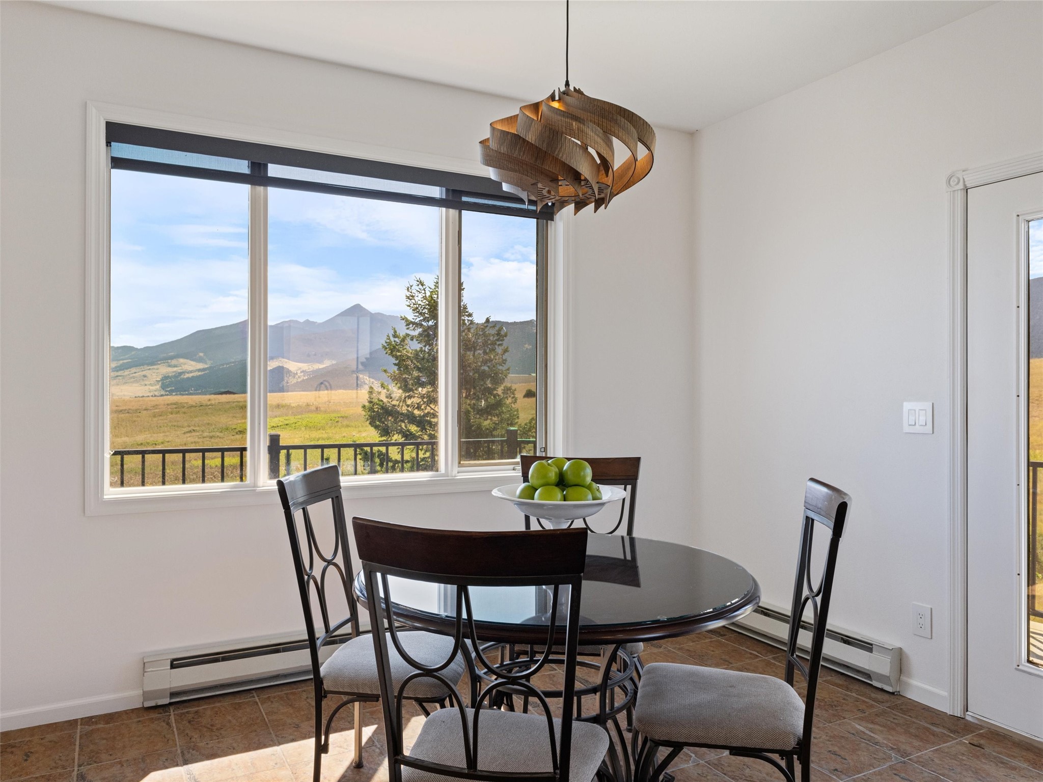 45 Wineglass Loop N Property Photo 16