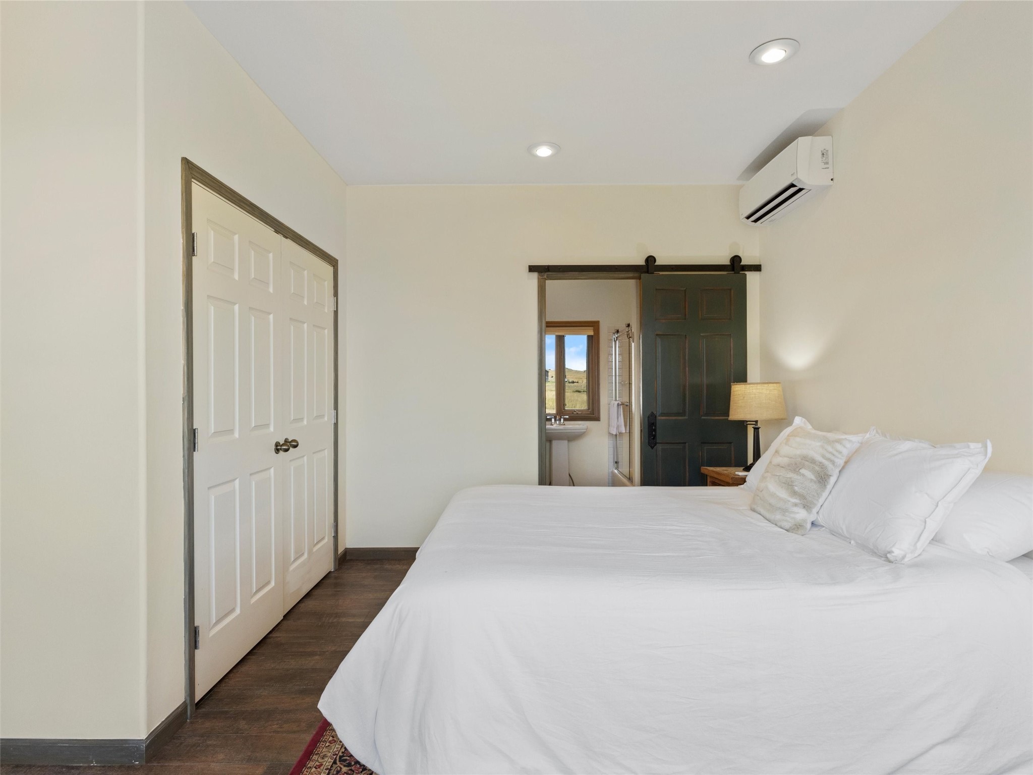 45 Wineglass Loop N Property Photo 19