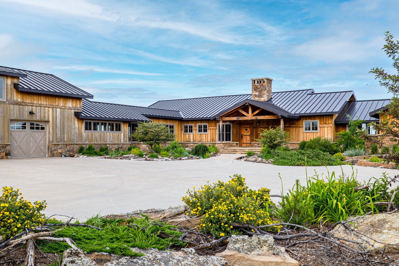 1018 Eden Road Property Photo 3