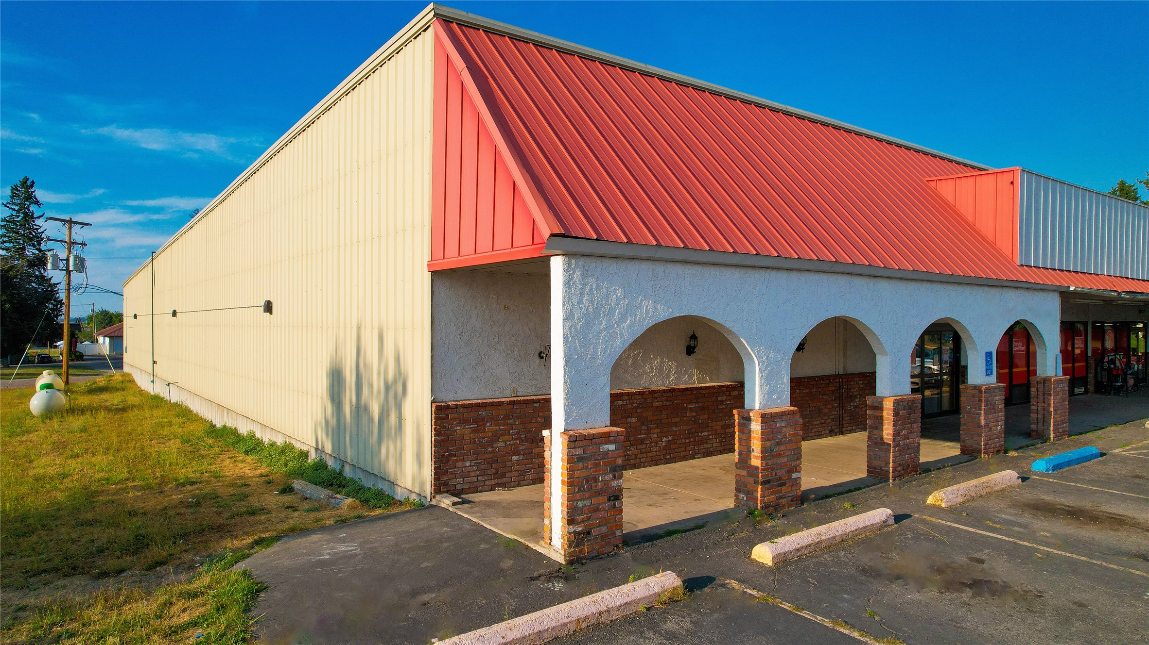 63417 Us Highway 93 Property Photo 3