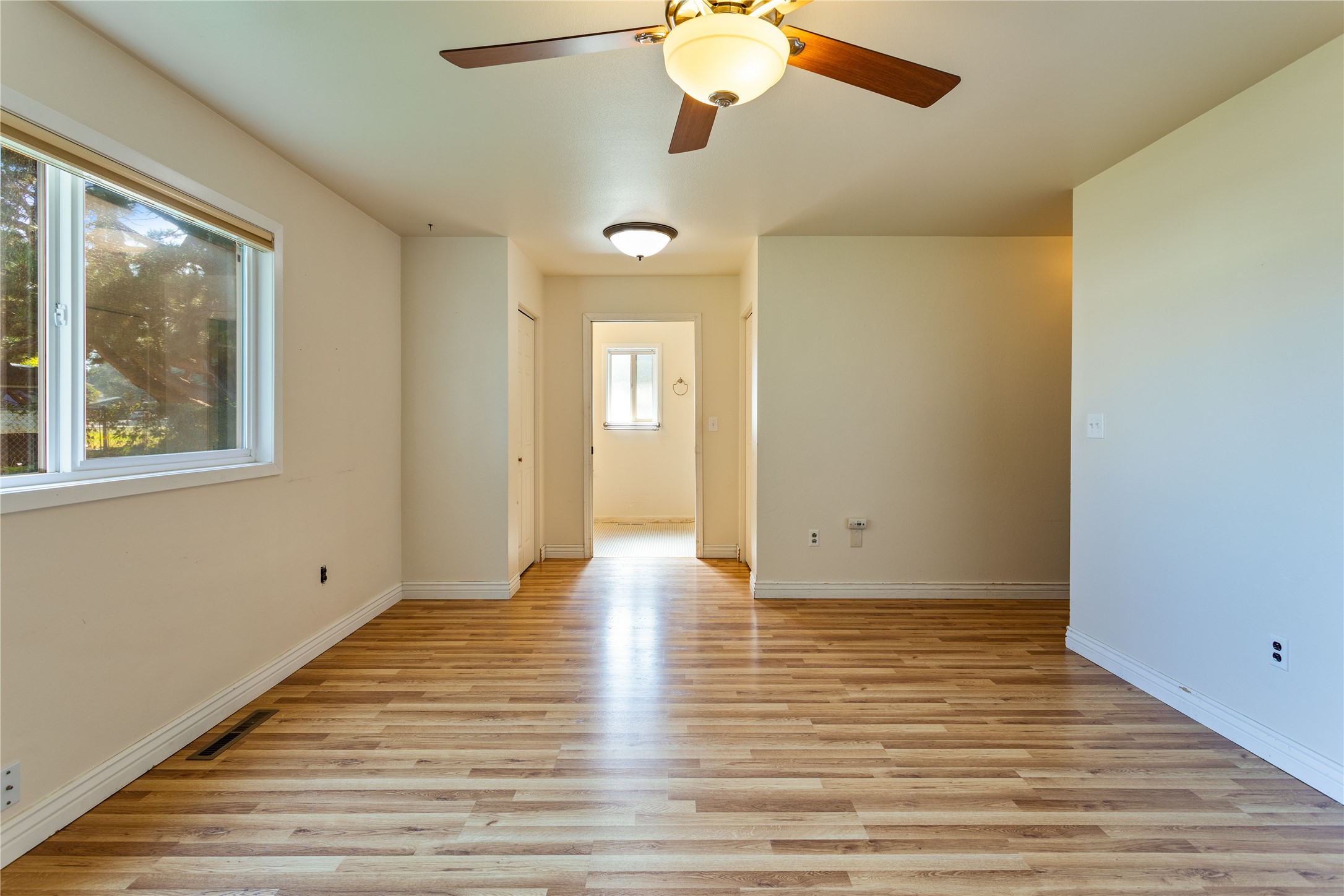 1522 Clements Road Property Photo 19
