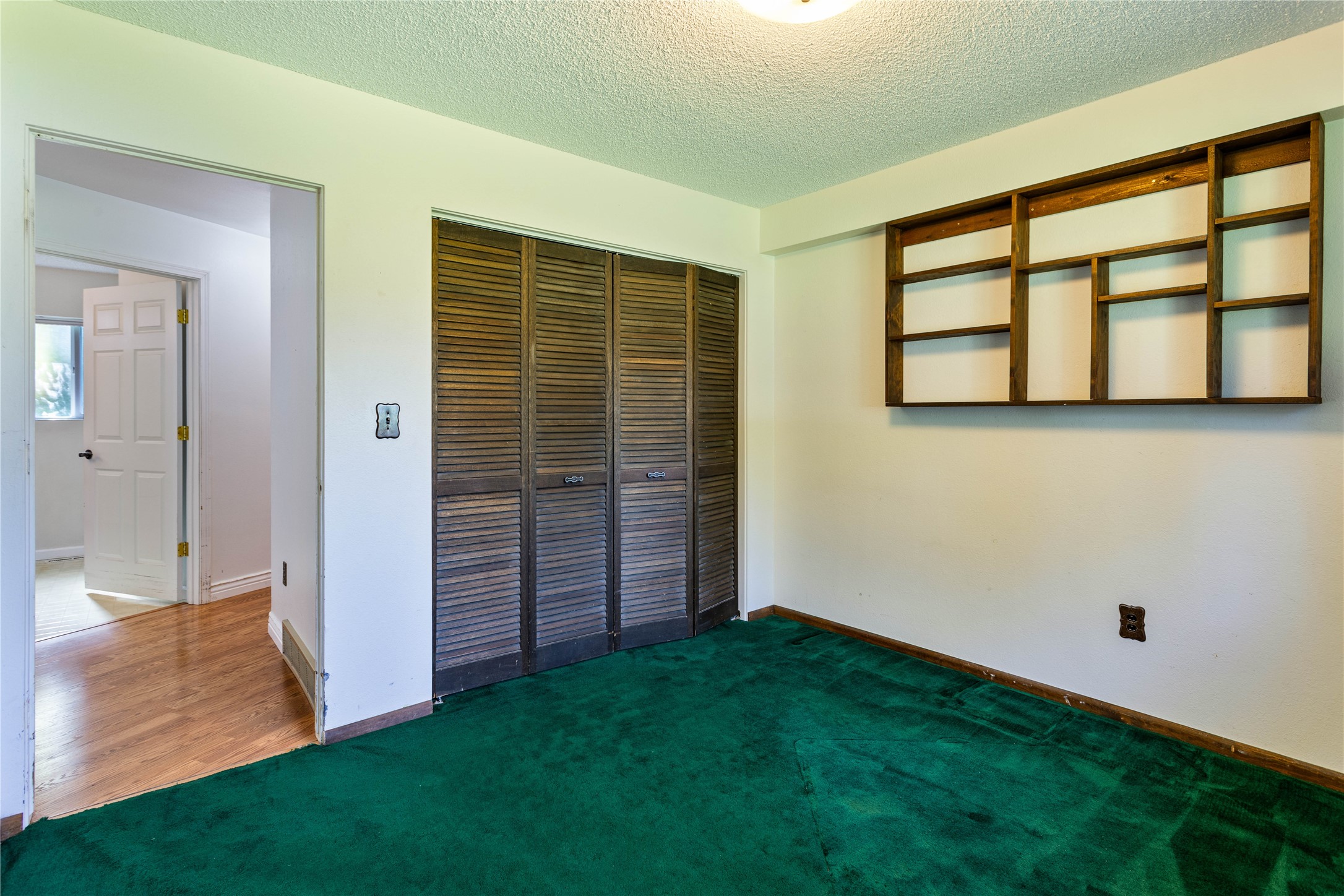 1522 Clements Road Property Photo 27