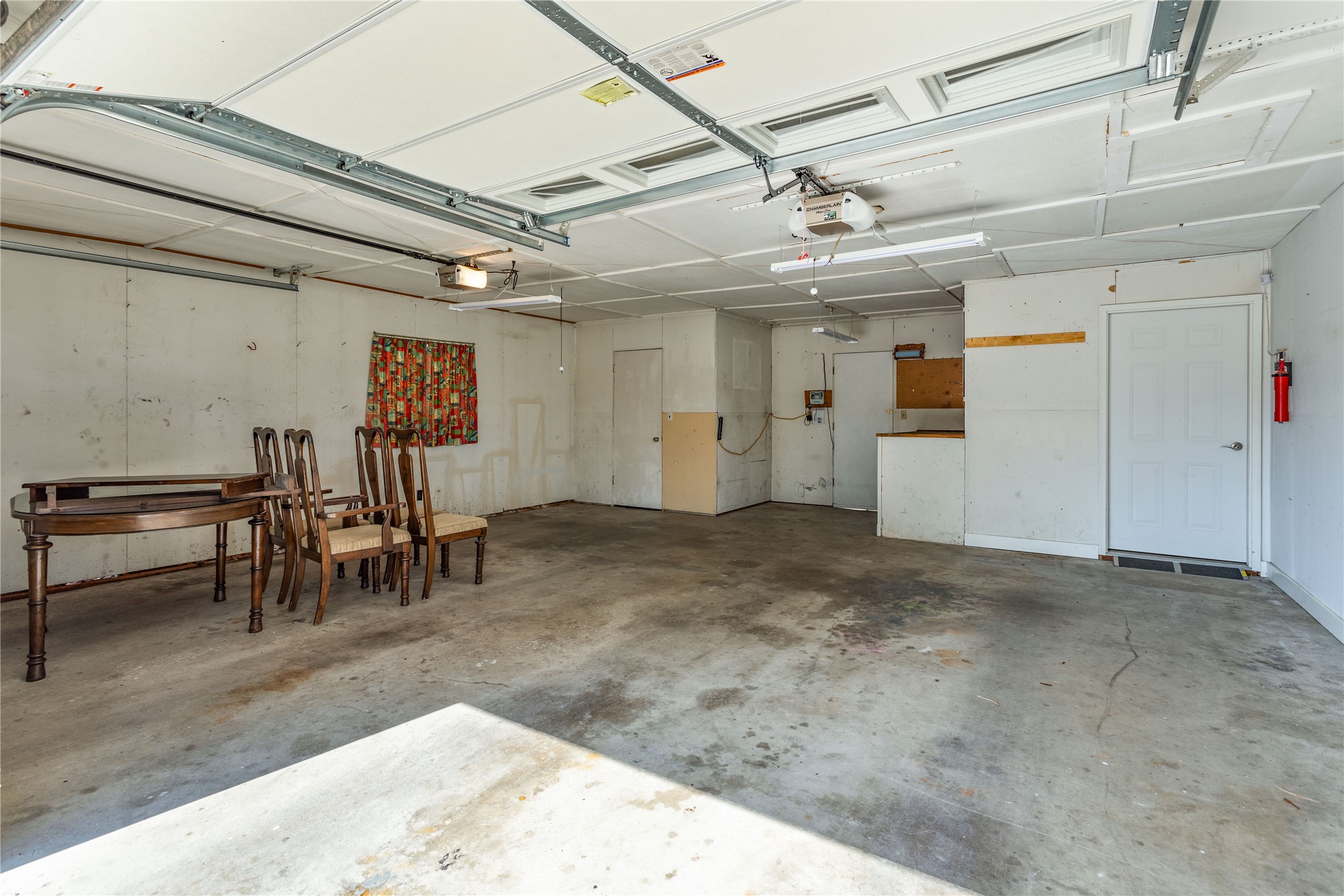 1522 Clements Road Property Photo 31