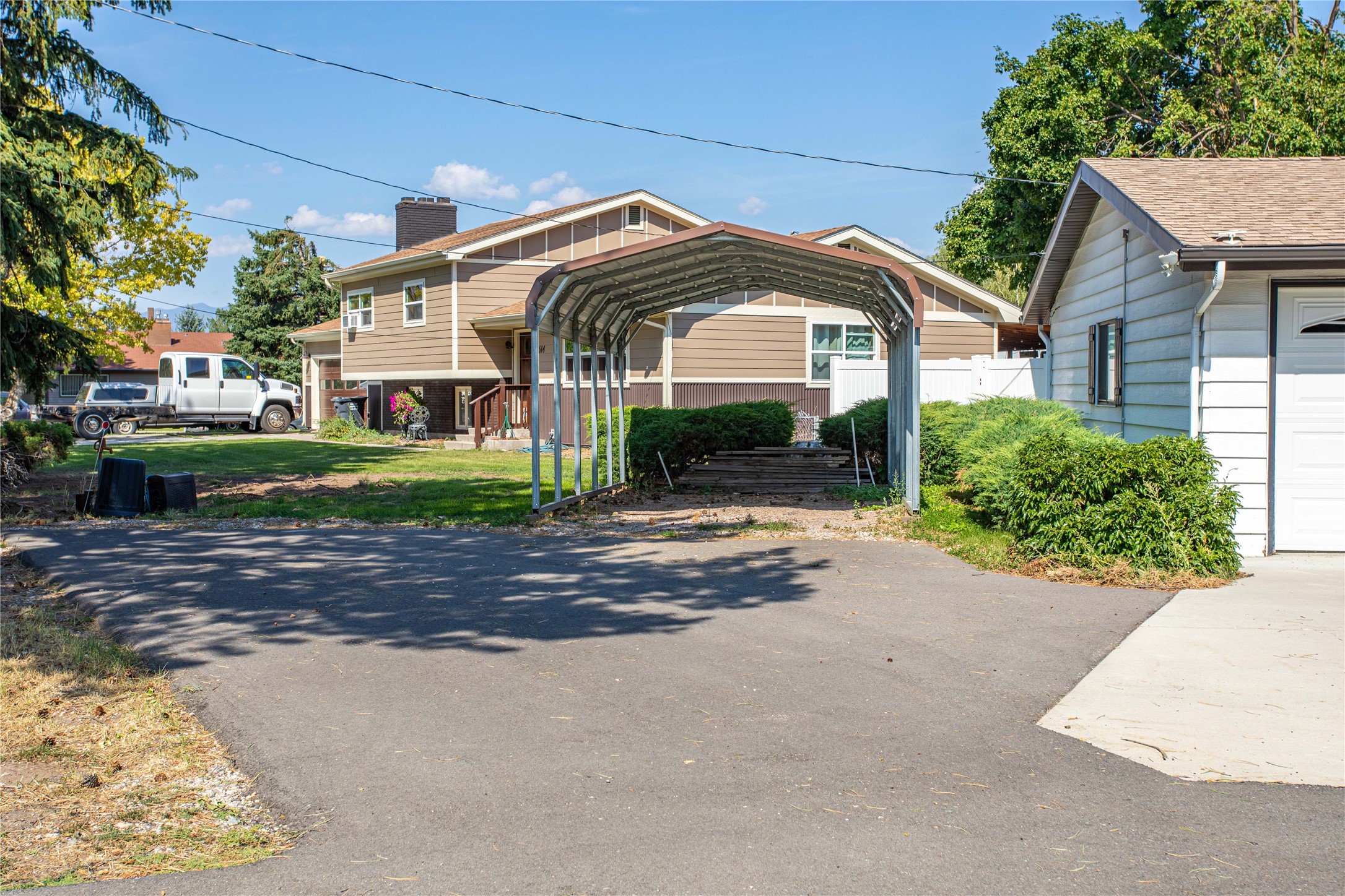 1522 Clements Road Property Photo 36