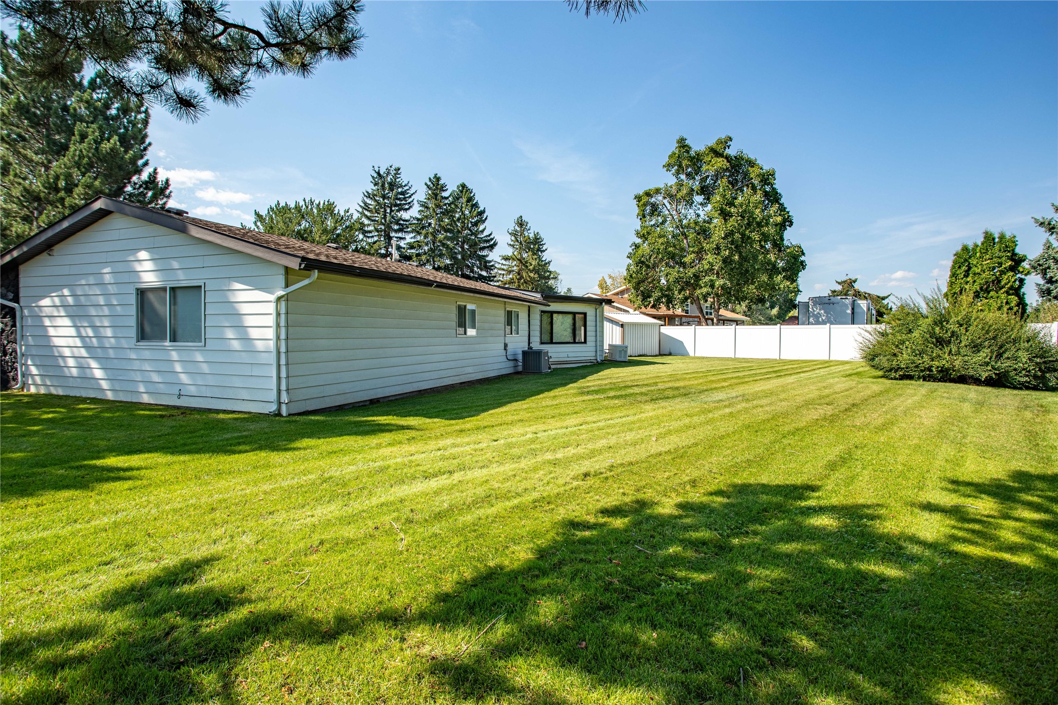 1522 Clements Road Property Photo 39