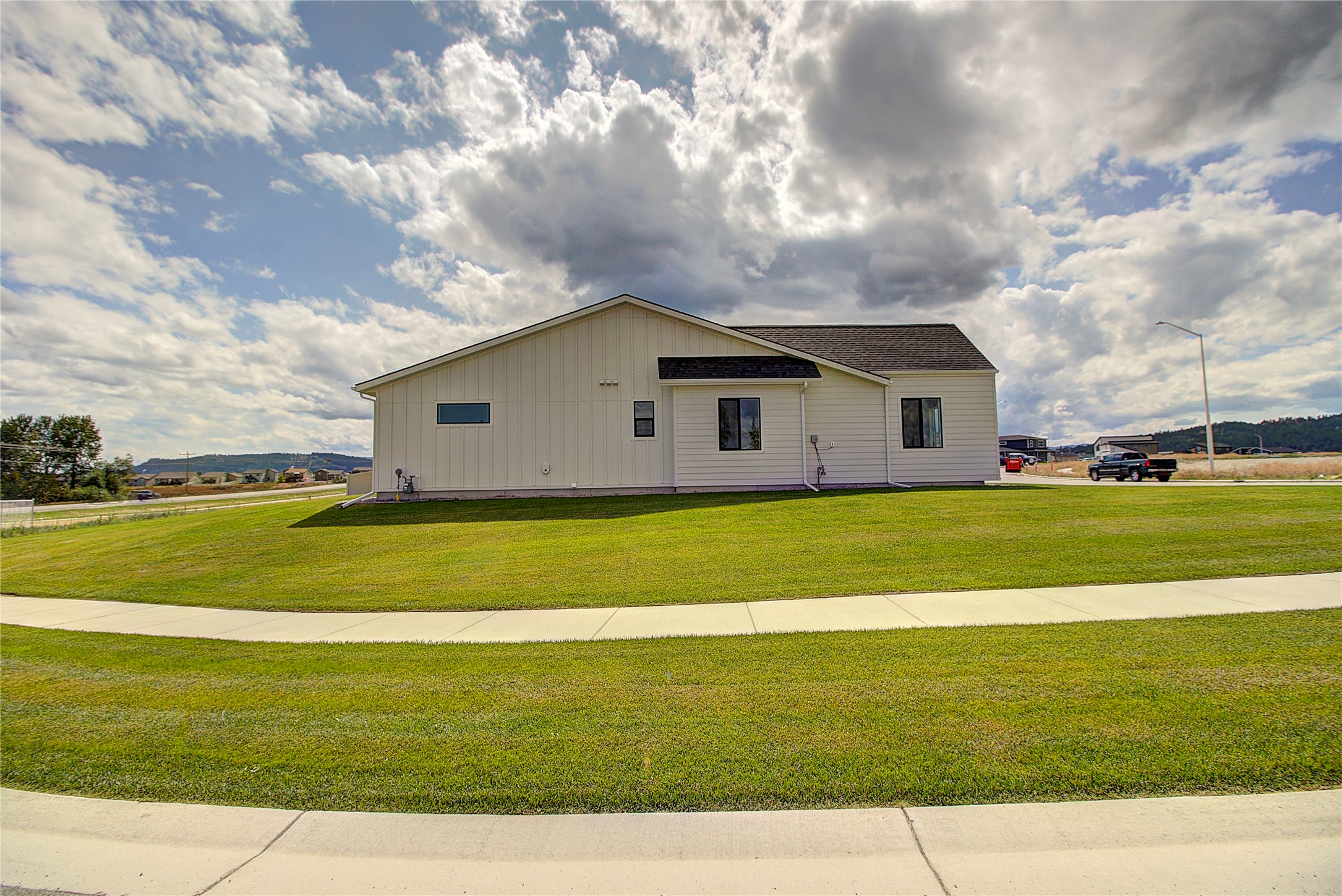 820 Bearhat Mountain Road Property Photo 15