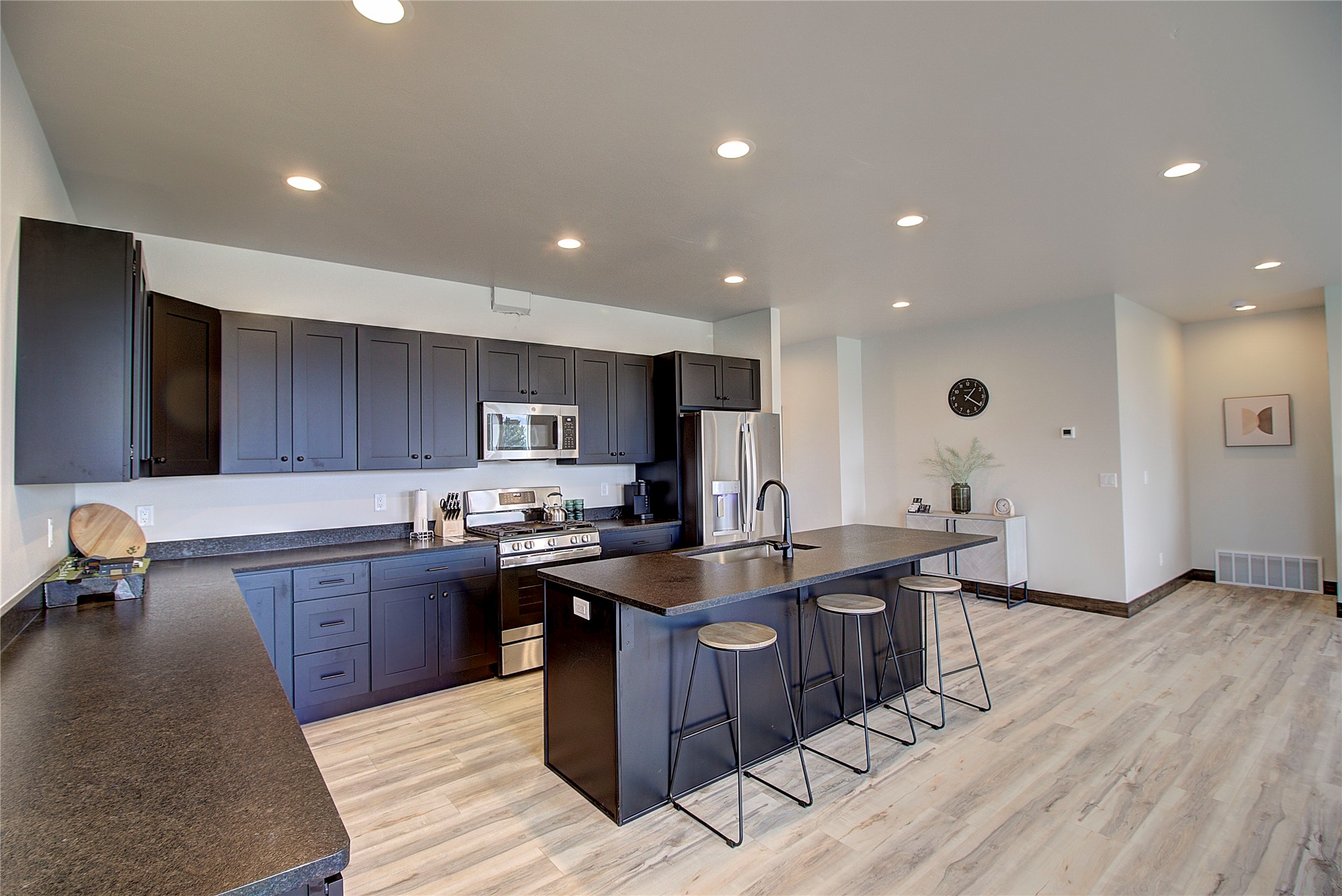 820 Bearhat Mountain Road Property Photo 16